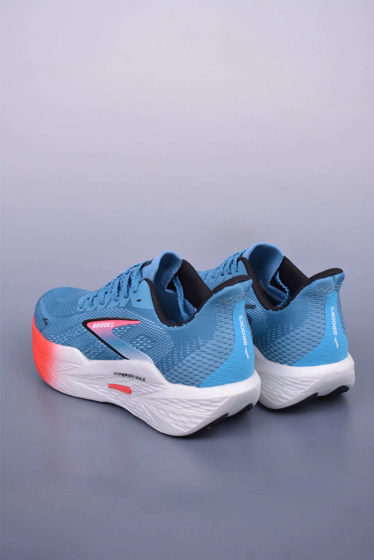 Brooks Hyperion Max