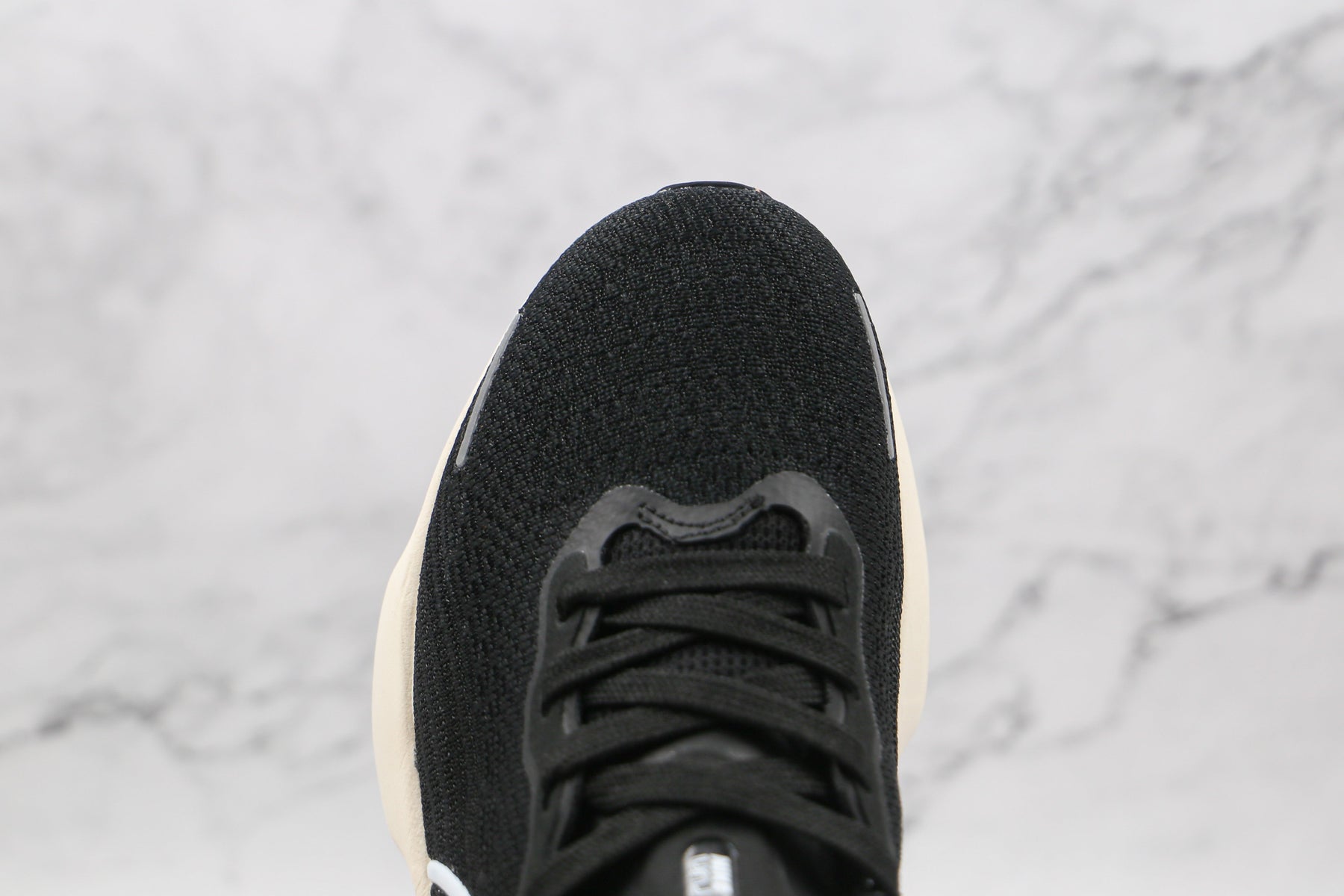 Nike Air ZoomX Invencible Run FK
