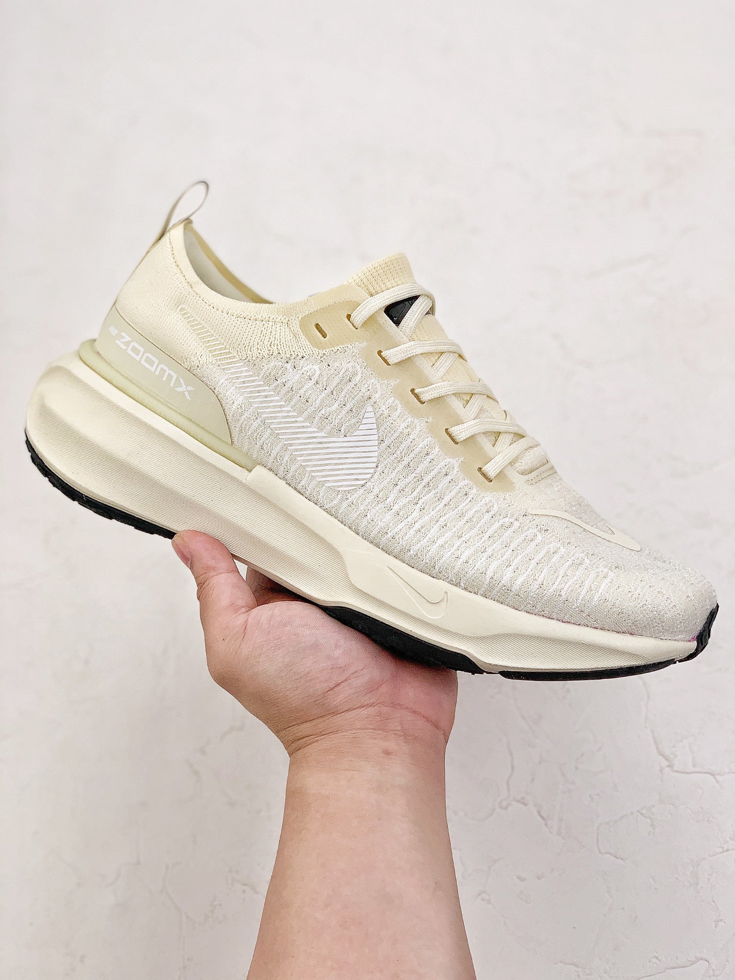 Nike Air Zoom X Invincible Run 3