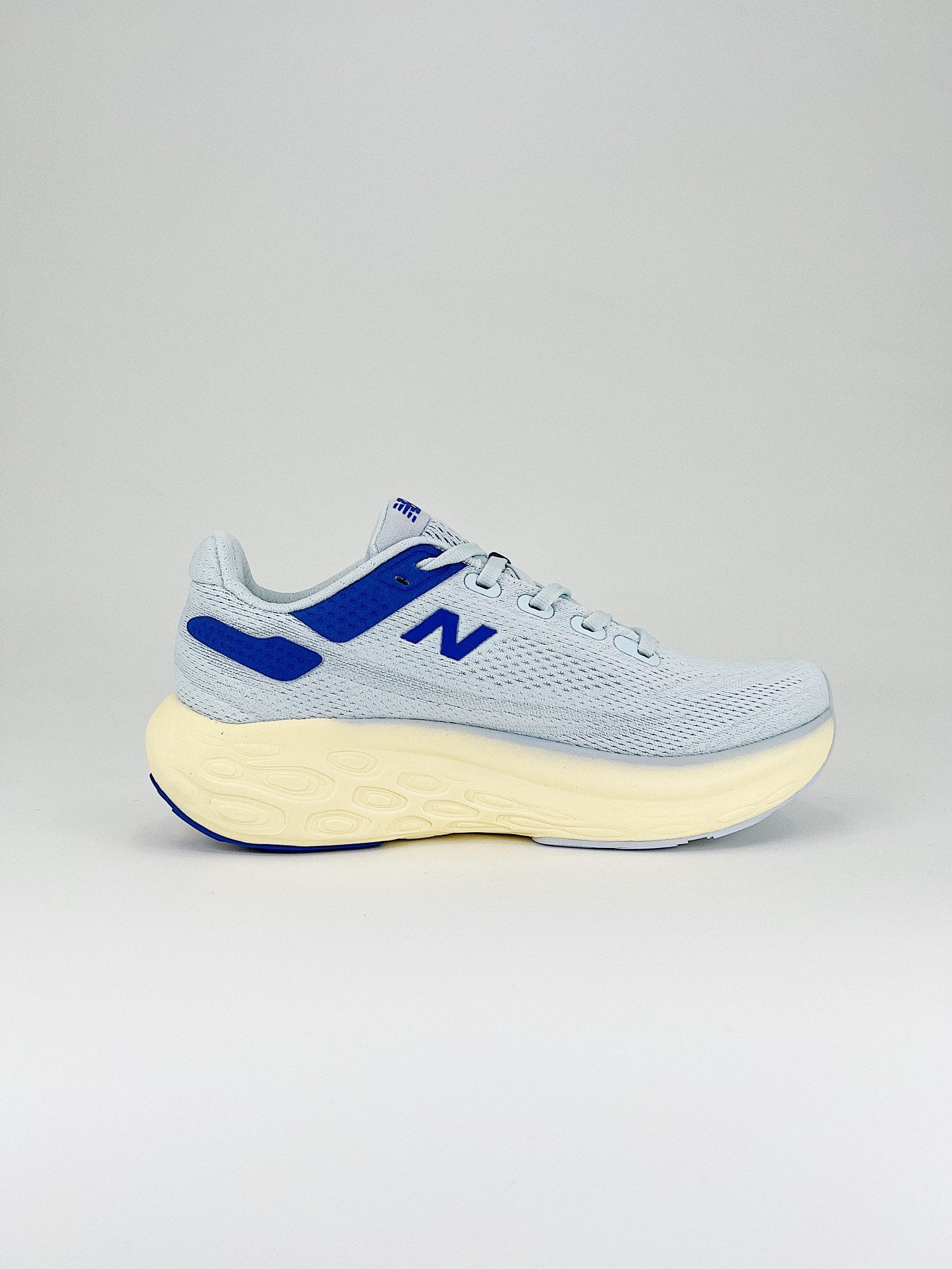 New Balance 1080 V13