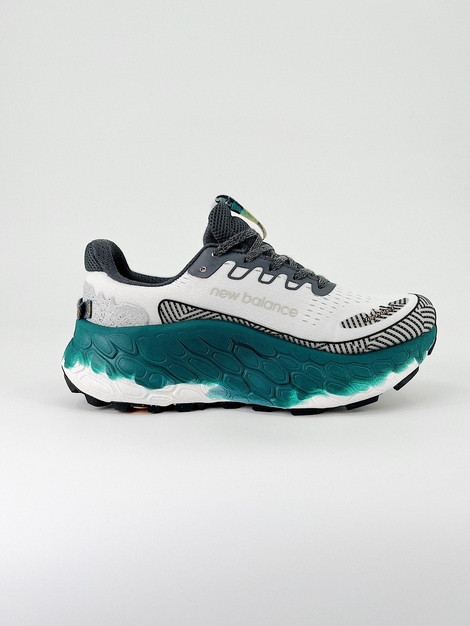 New Balance Trail More V3