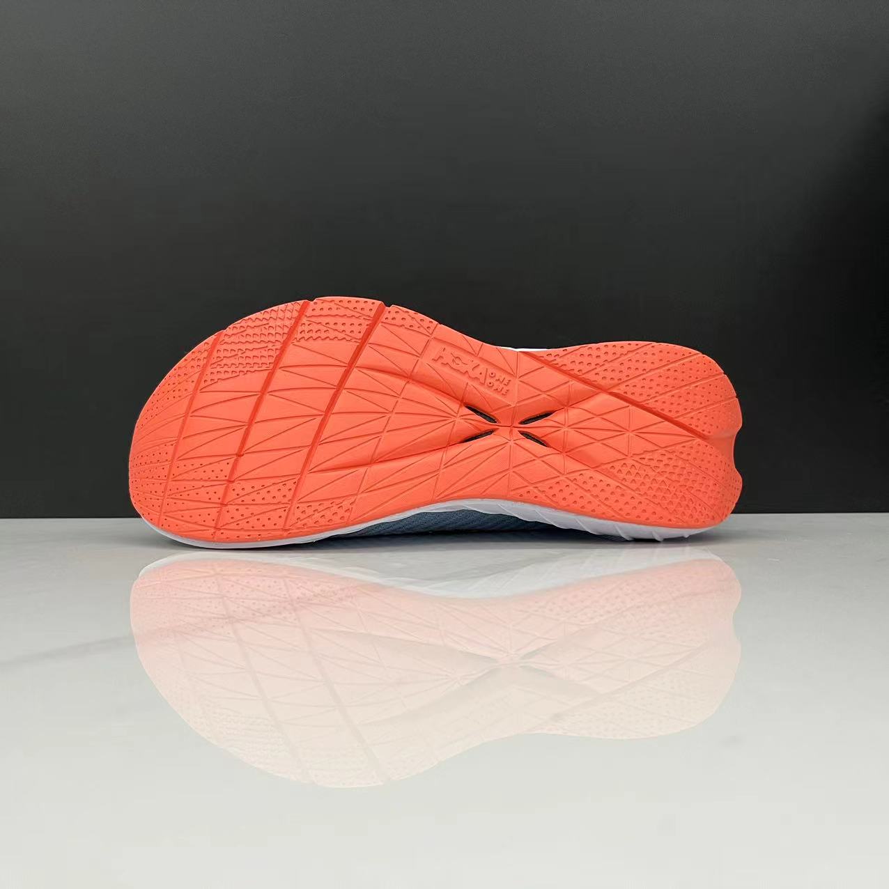 Hoka Carbon X3