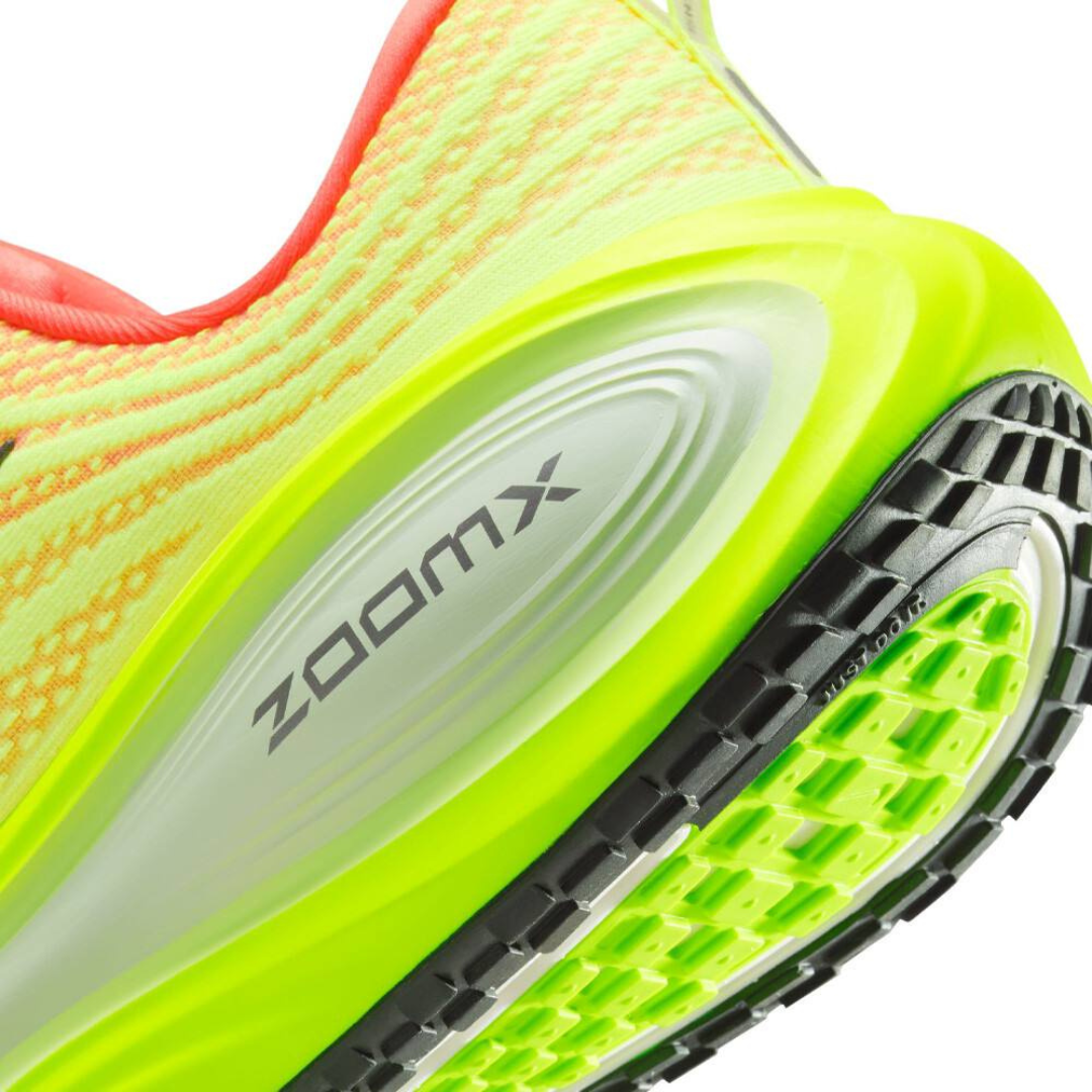 Nike Vomero Plus - Verde/Vermelho