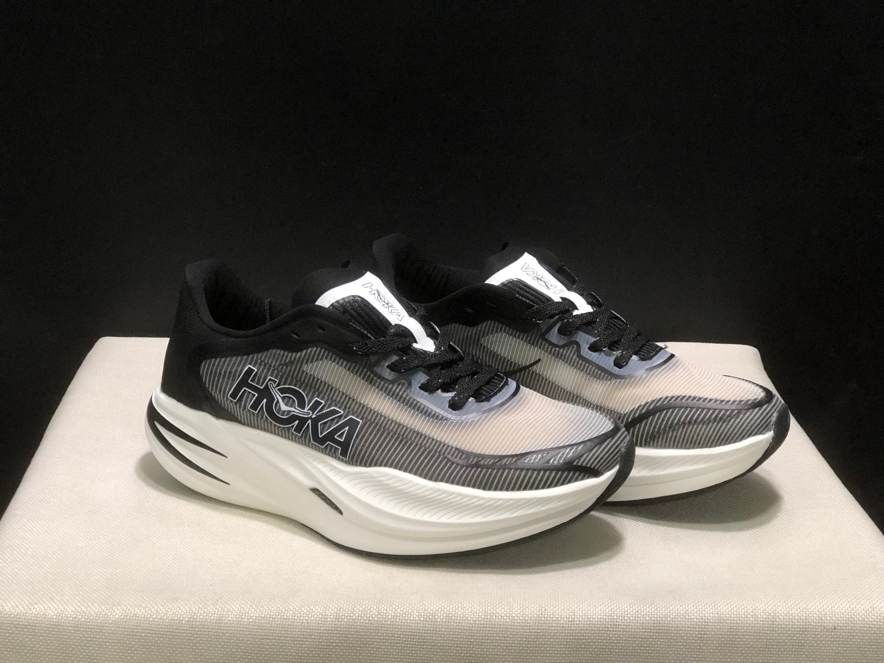 Hoka Cielo X1 2.0
