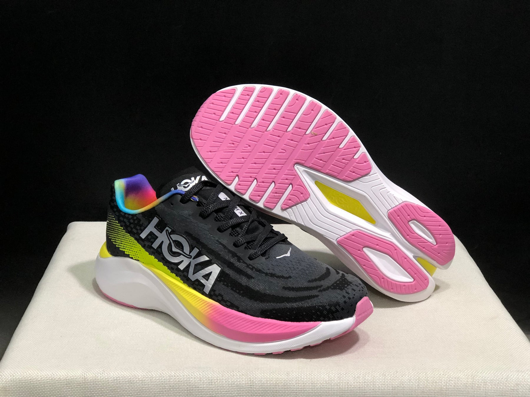 Hoka Mach X