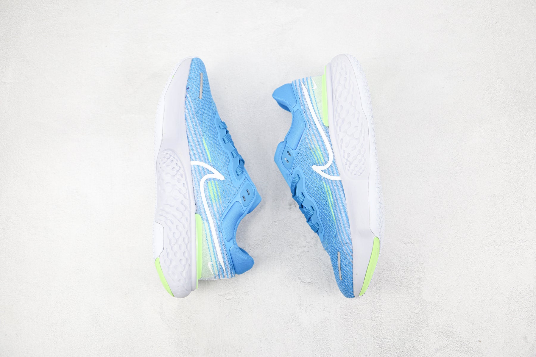 Nike Air ZoomX Invencible Run FK