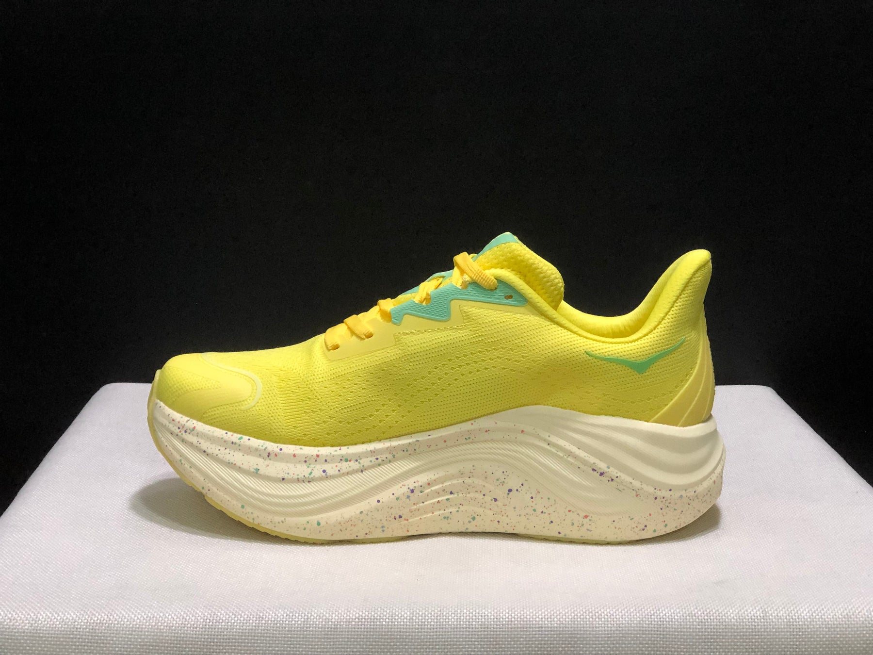 Hoka Skyward X1