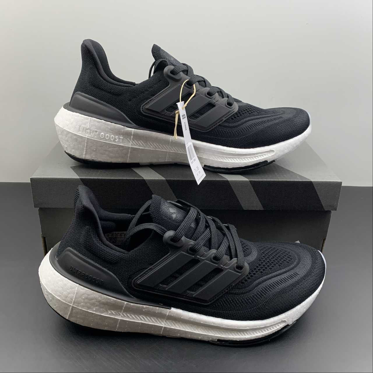 Adidas Ultraboost Light 23