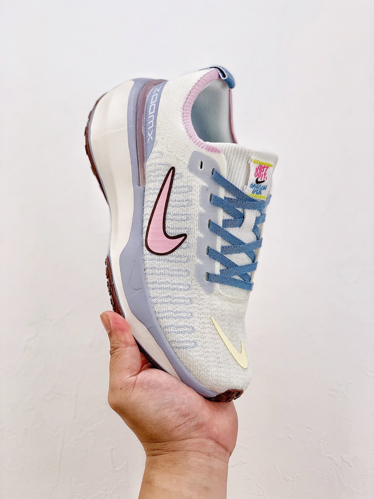 Nike Air Zoom X Invincible Run 3