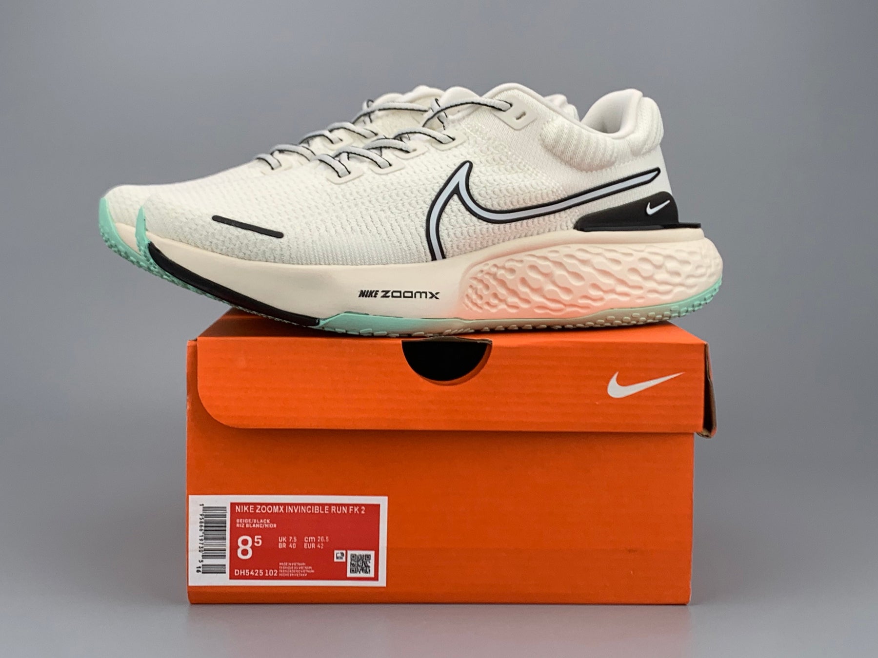 Nike Air ZoomX Invencible Run FK