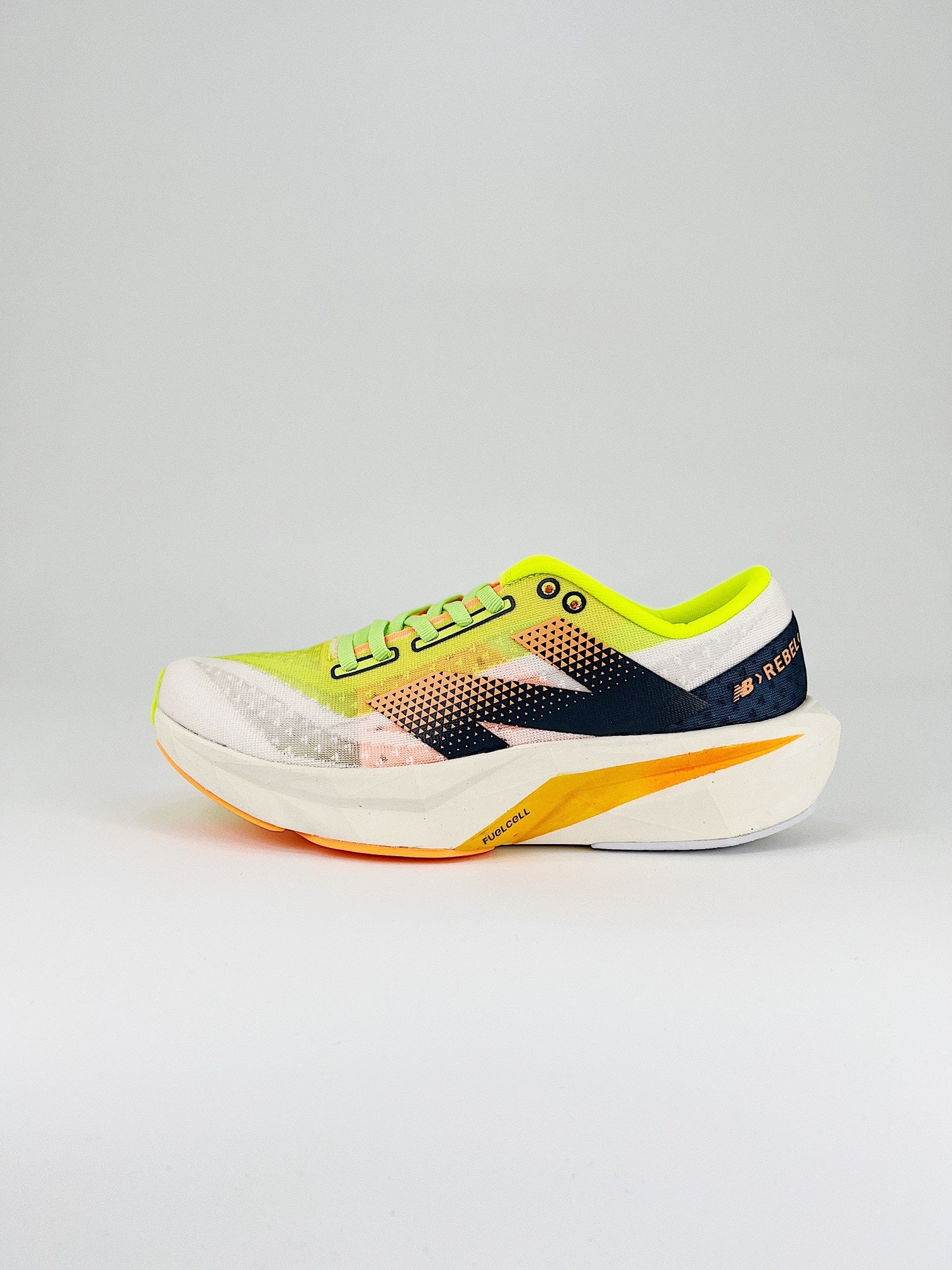 New Balance Rebel V4
