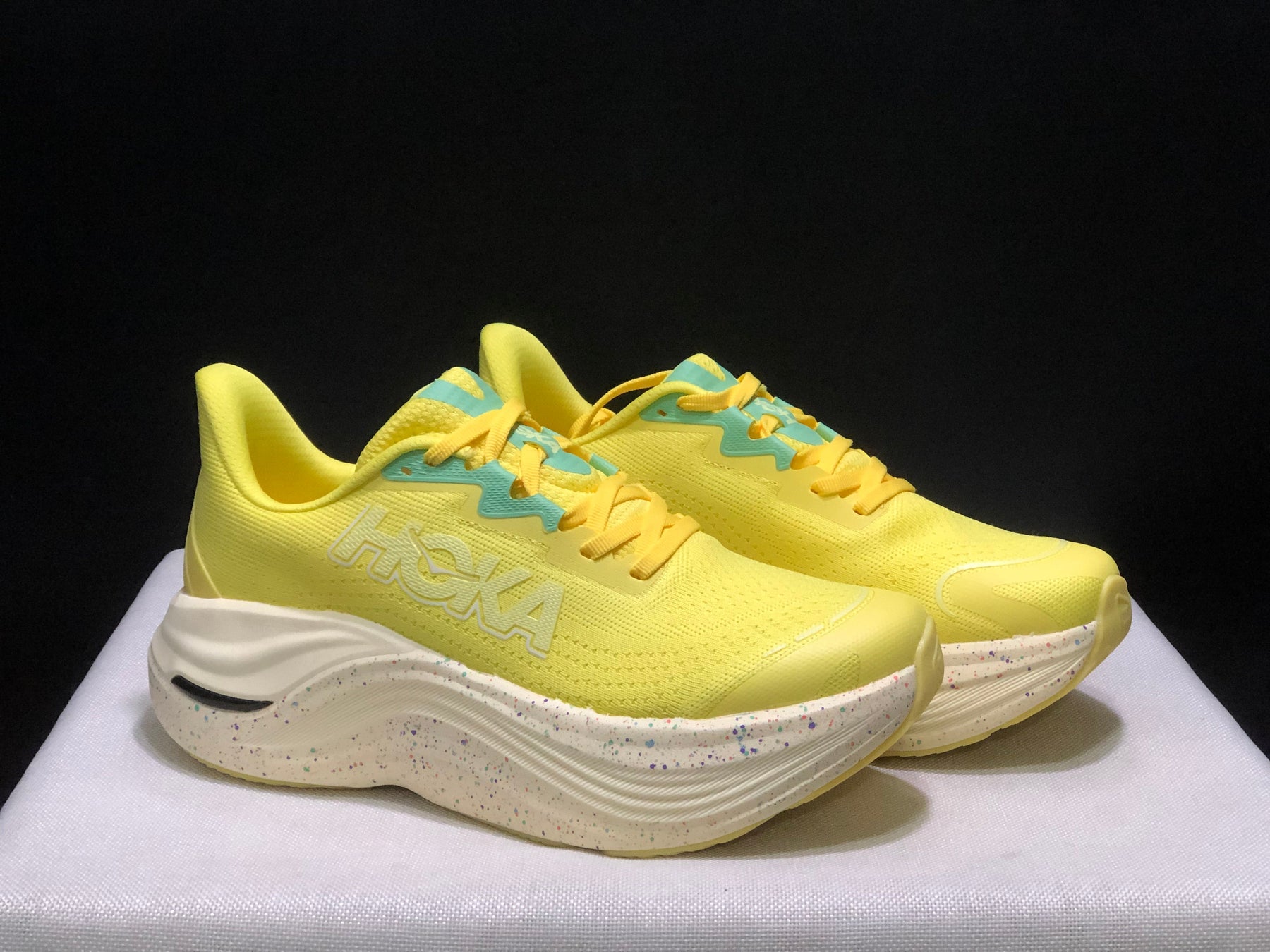 Hoka Skyward X1