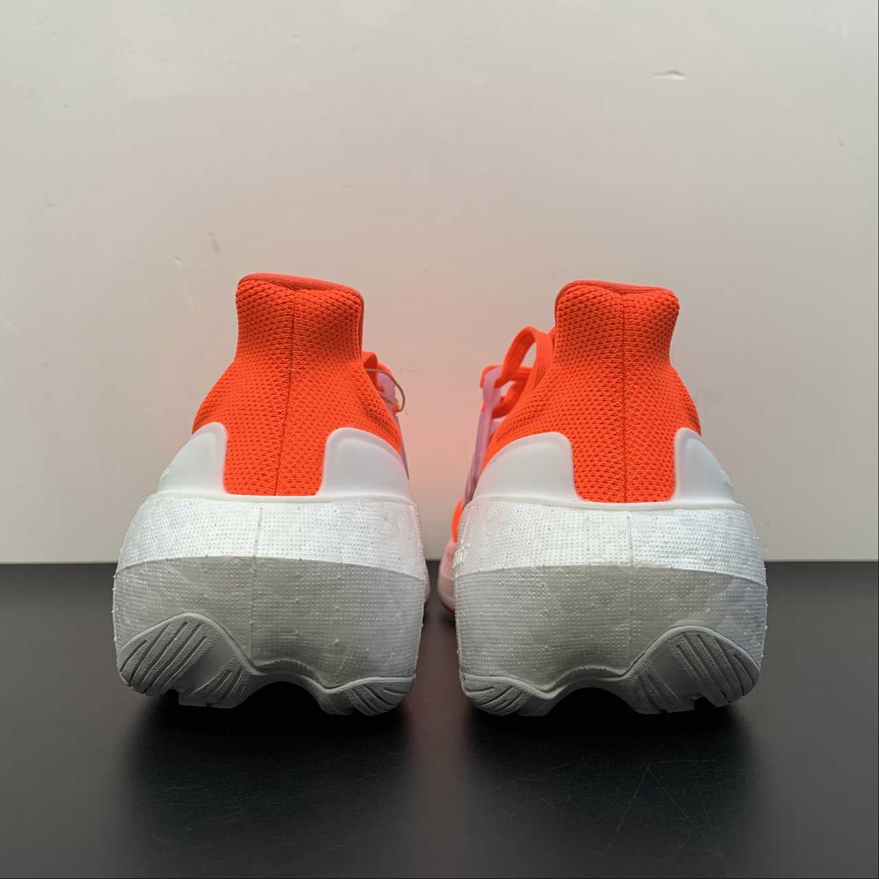 Adidas Ultraboost Light 23