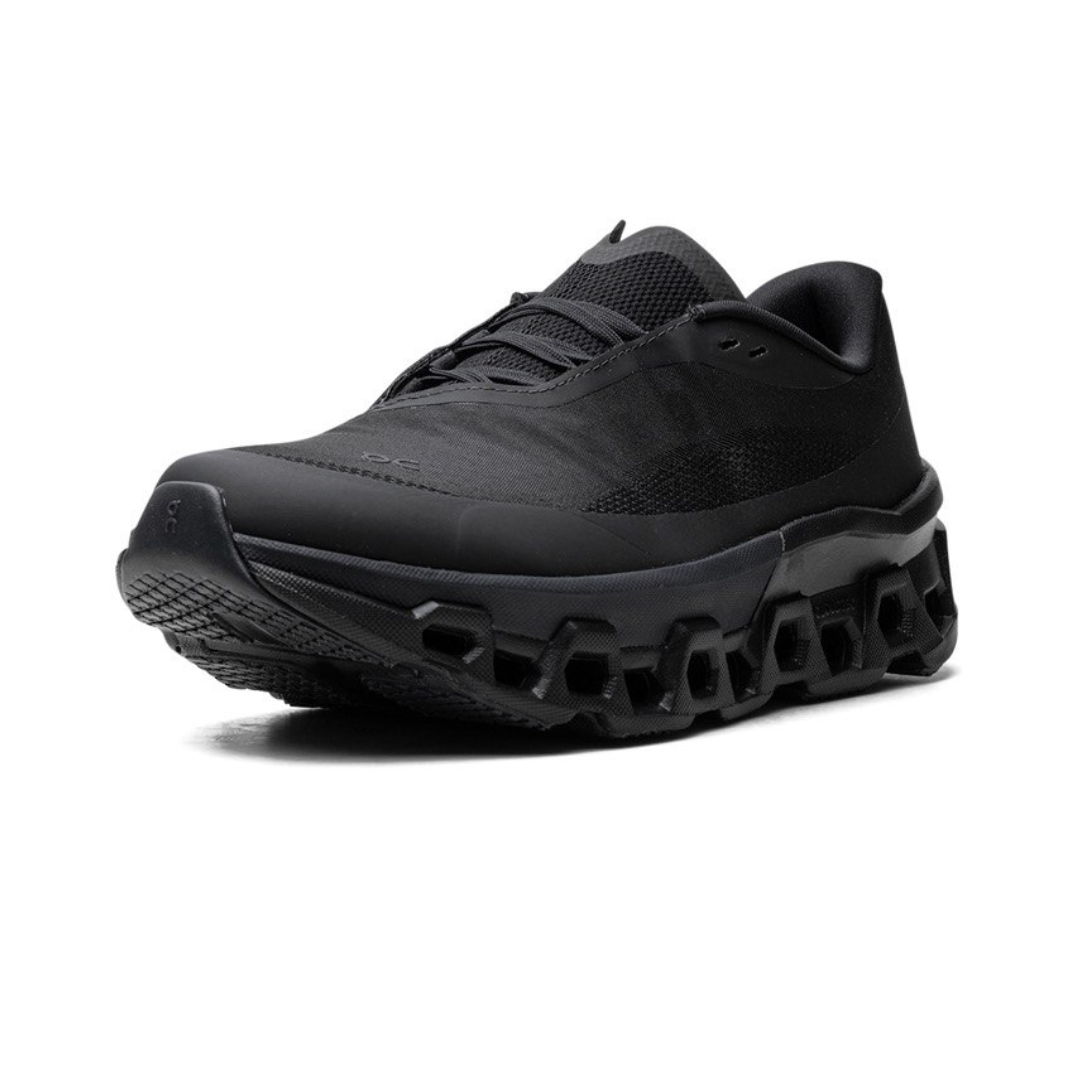 On Running Cloudmonster "POST ARCHIVE FACTION - Black Magnet"