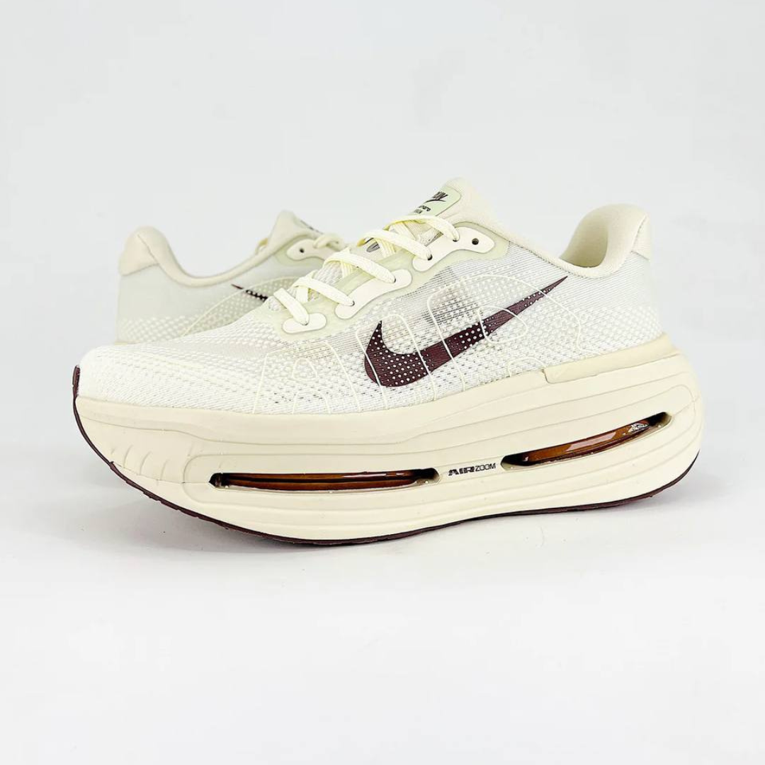 Nike Vomero Premium - Bege/Marrom