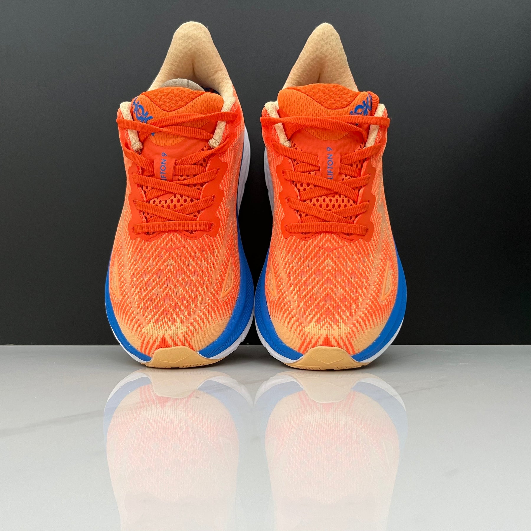 Hoka Clifton 9