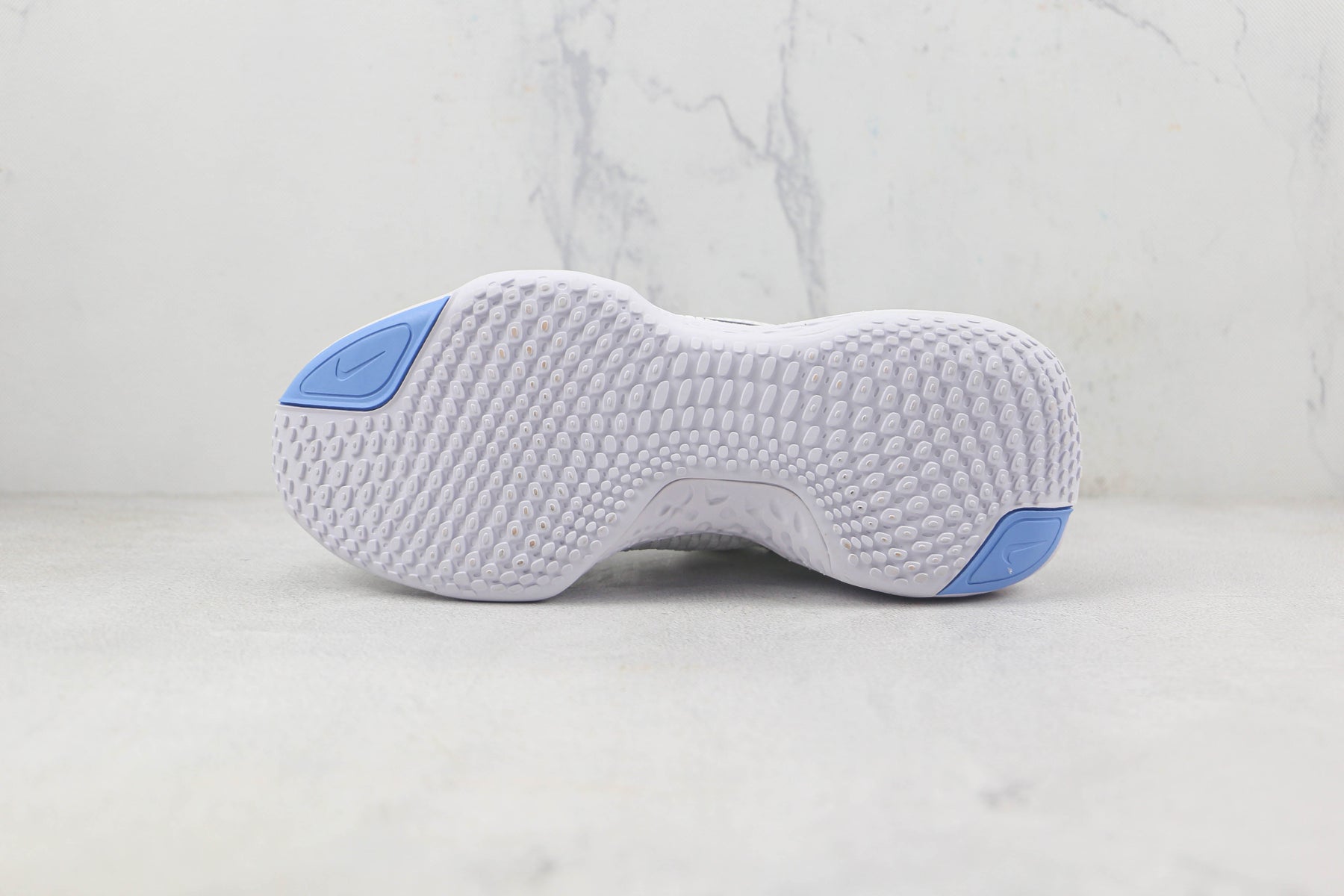 Nike Air ZoomX Invencible Run FK