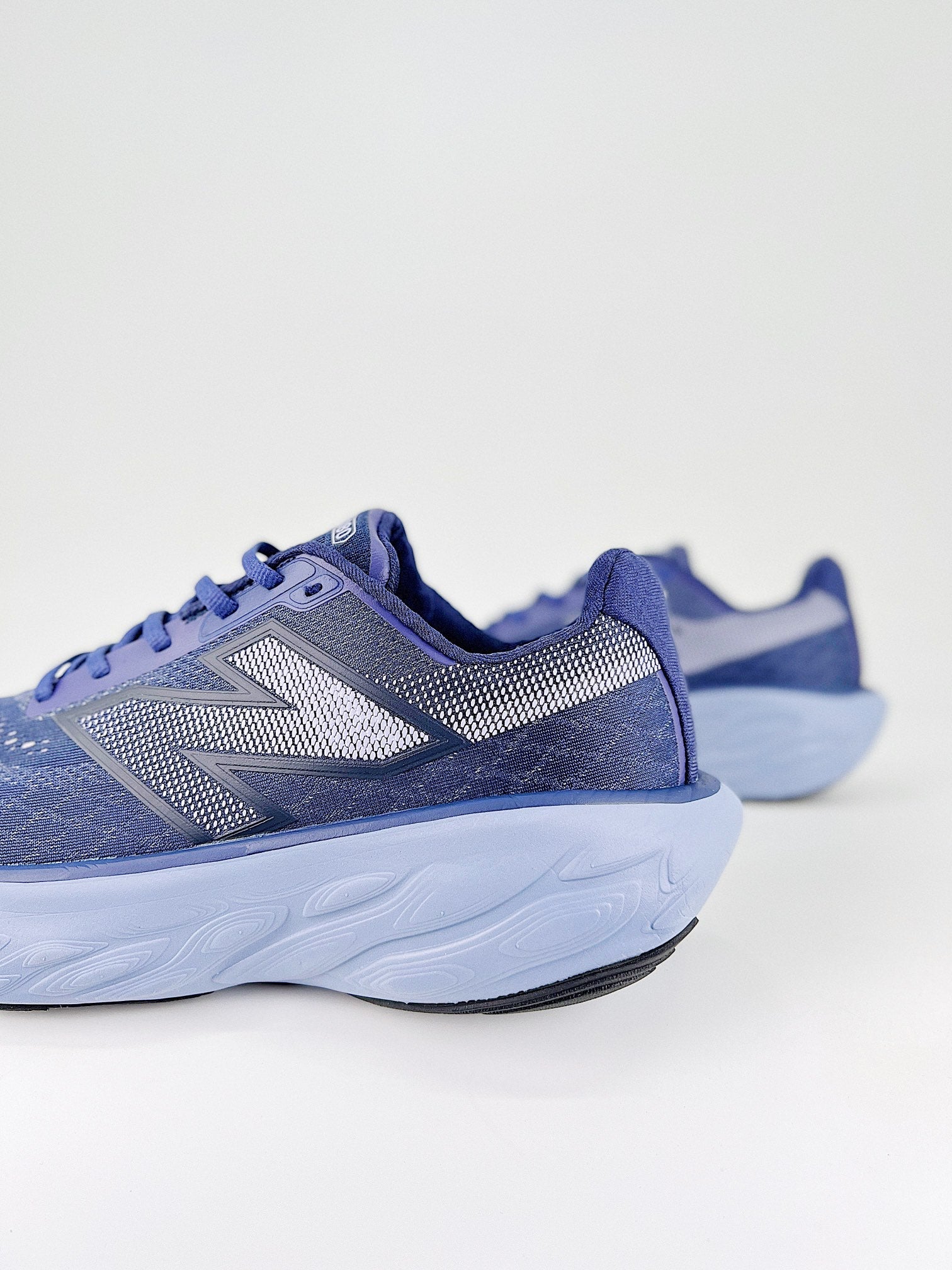 New Balance 1080 V14