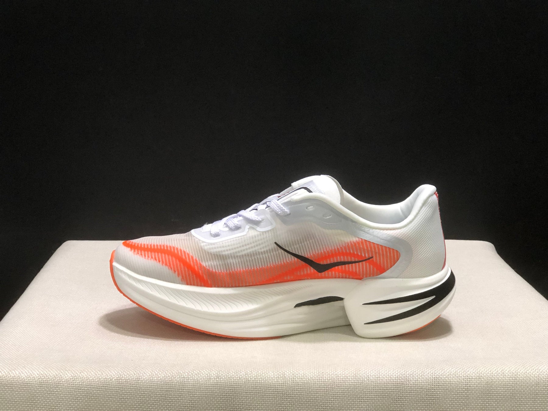 Hoka Cielo X1 2.0