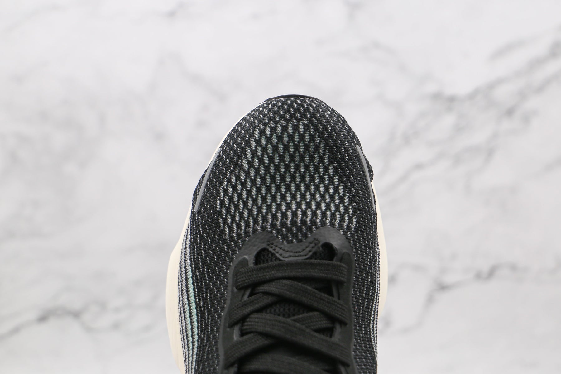 Nike Air ZoomX Invencible Run FK