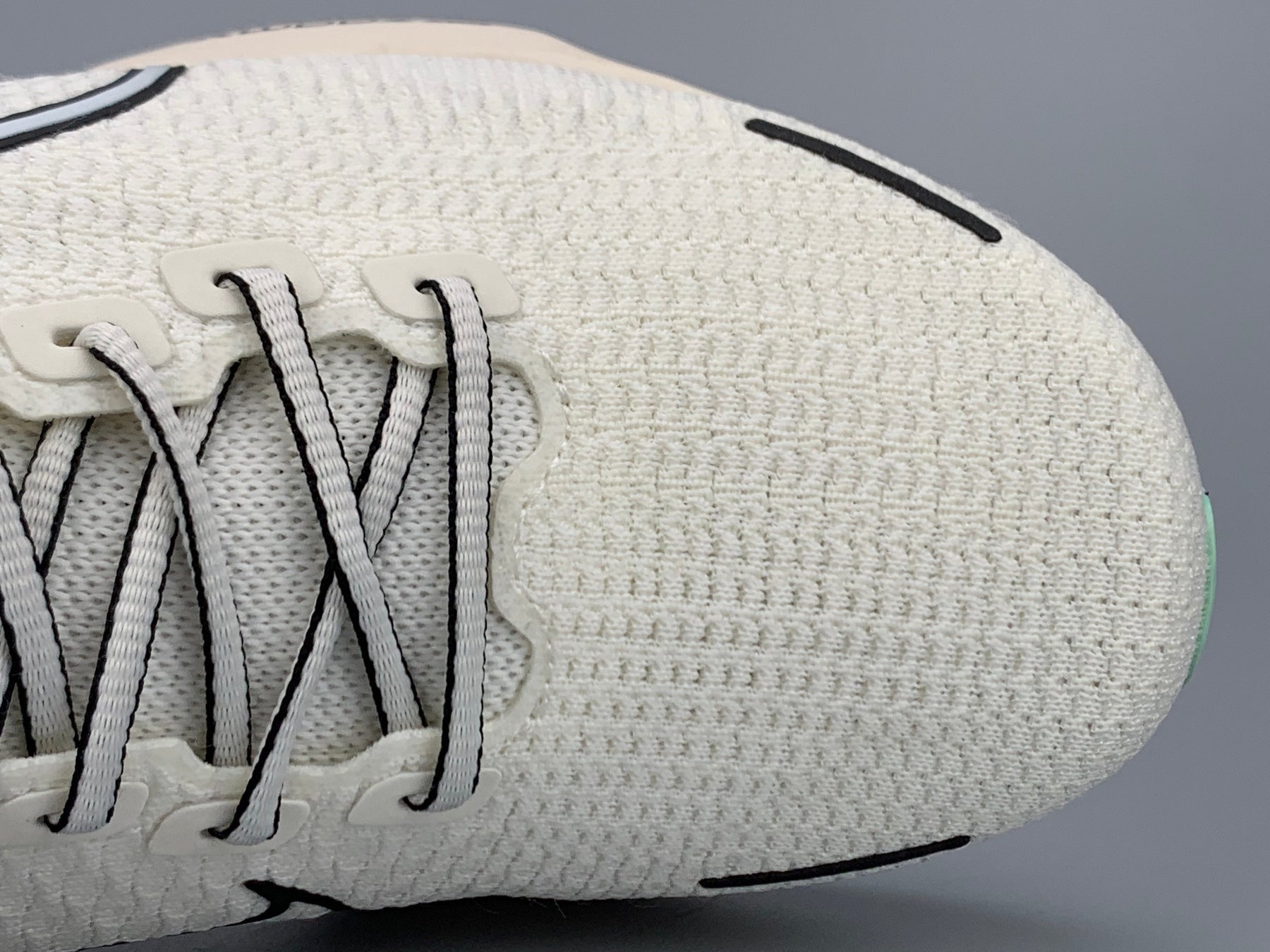 Nike Air ZoomX Invencible Run FK