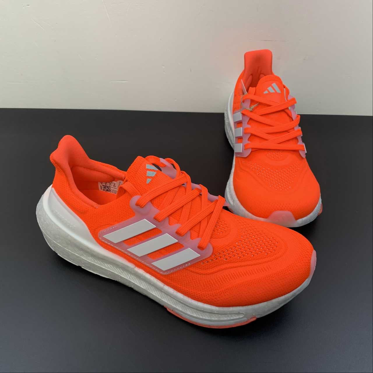 Adidas Ultraboost Light 23