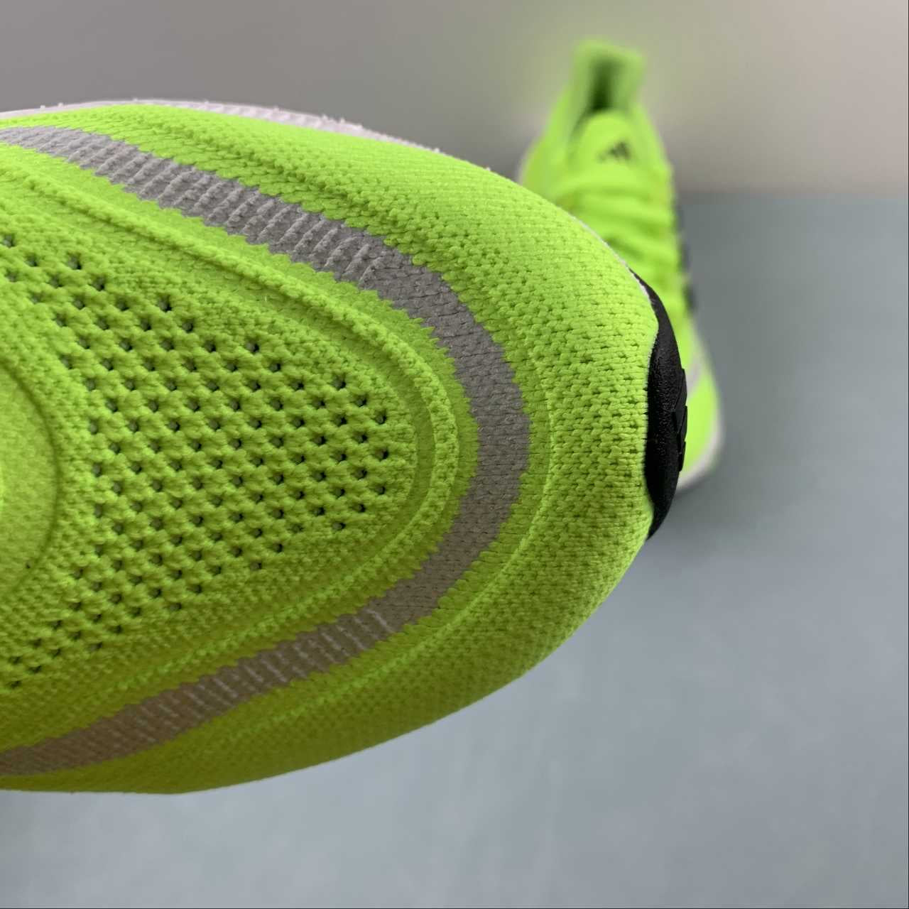 Adidas Ultraboost Light 23