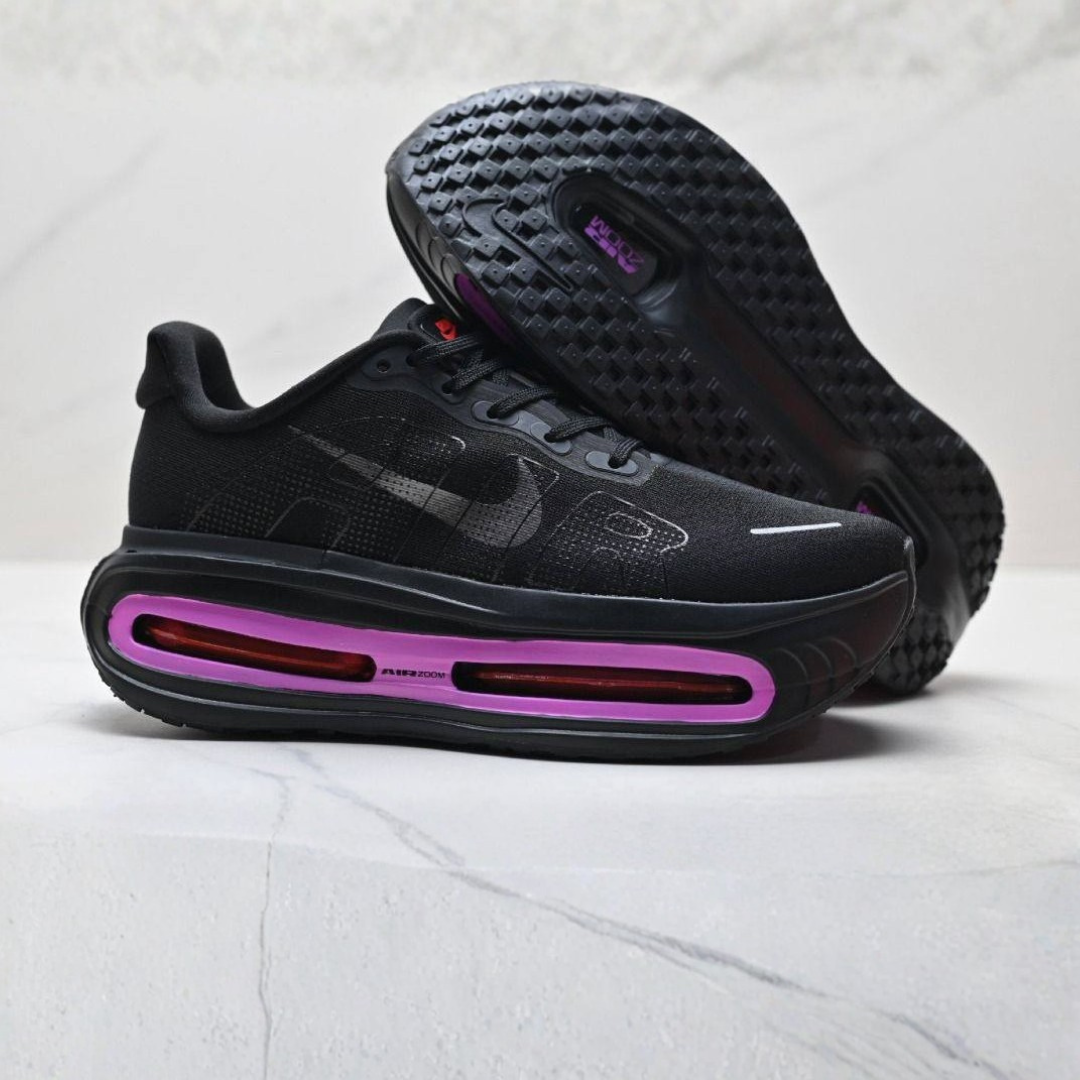 Nike Vomero Premium - Preto/Roxo