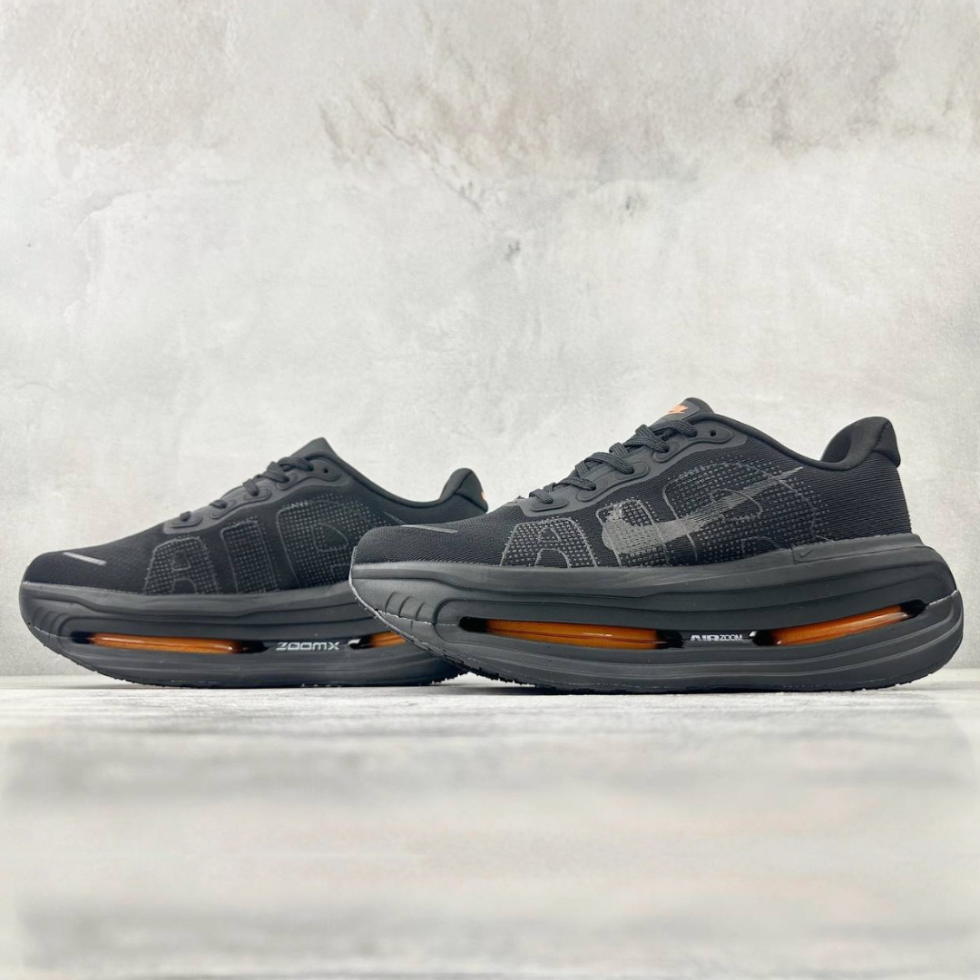 Nike Vomero Premium - Preto/Laranja