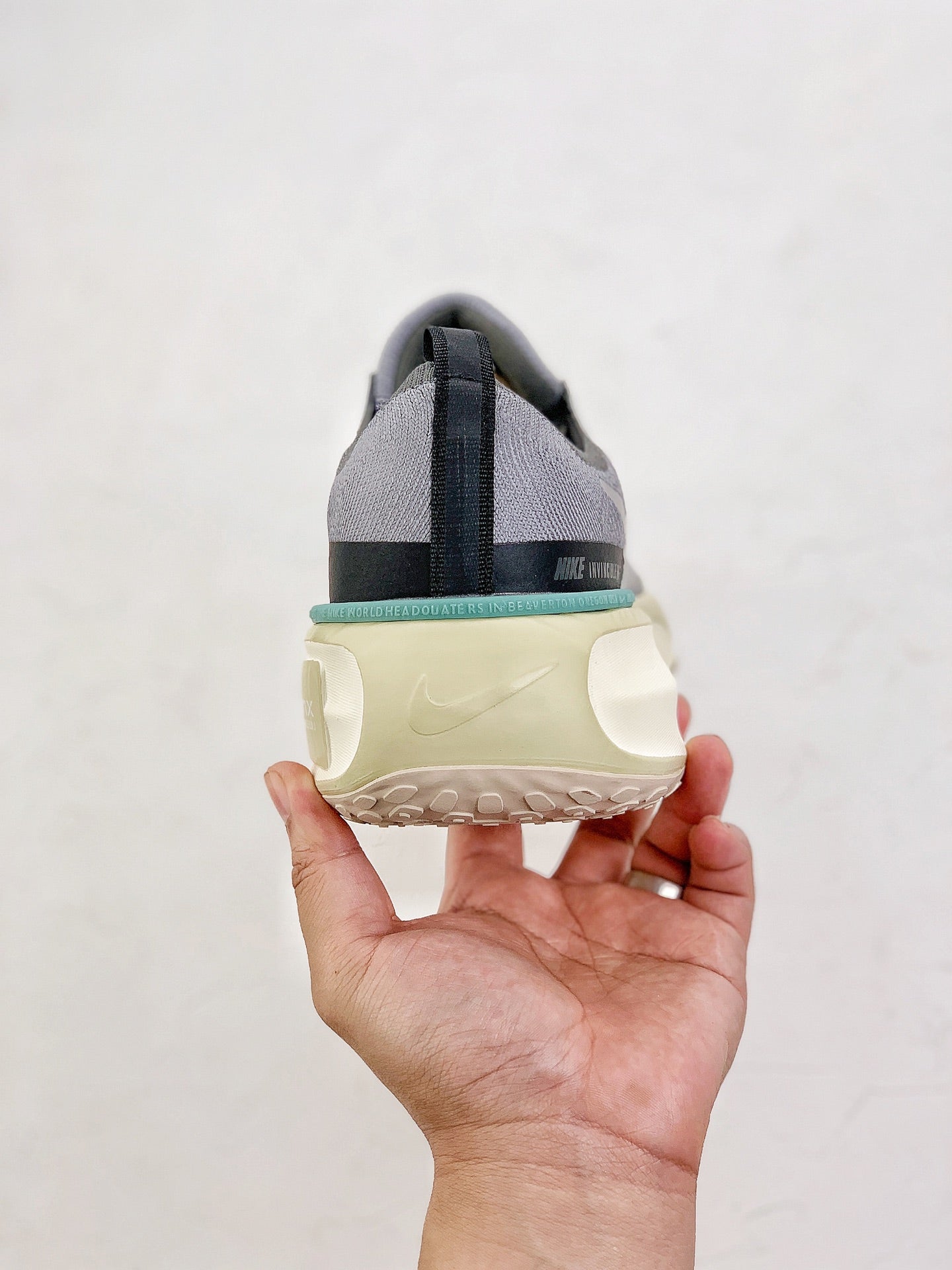 Nike Air Zoom X Invincible Run 3