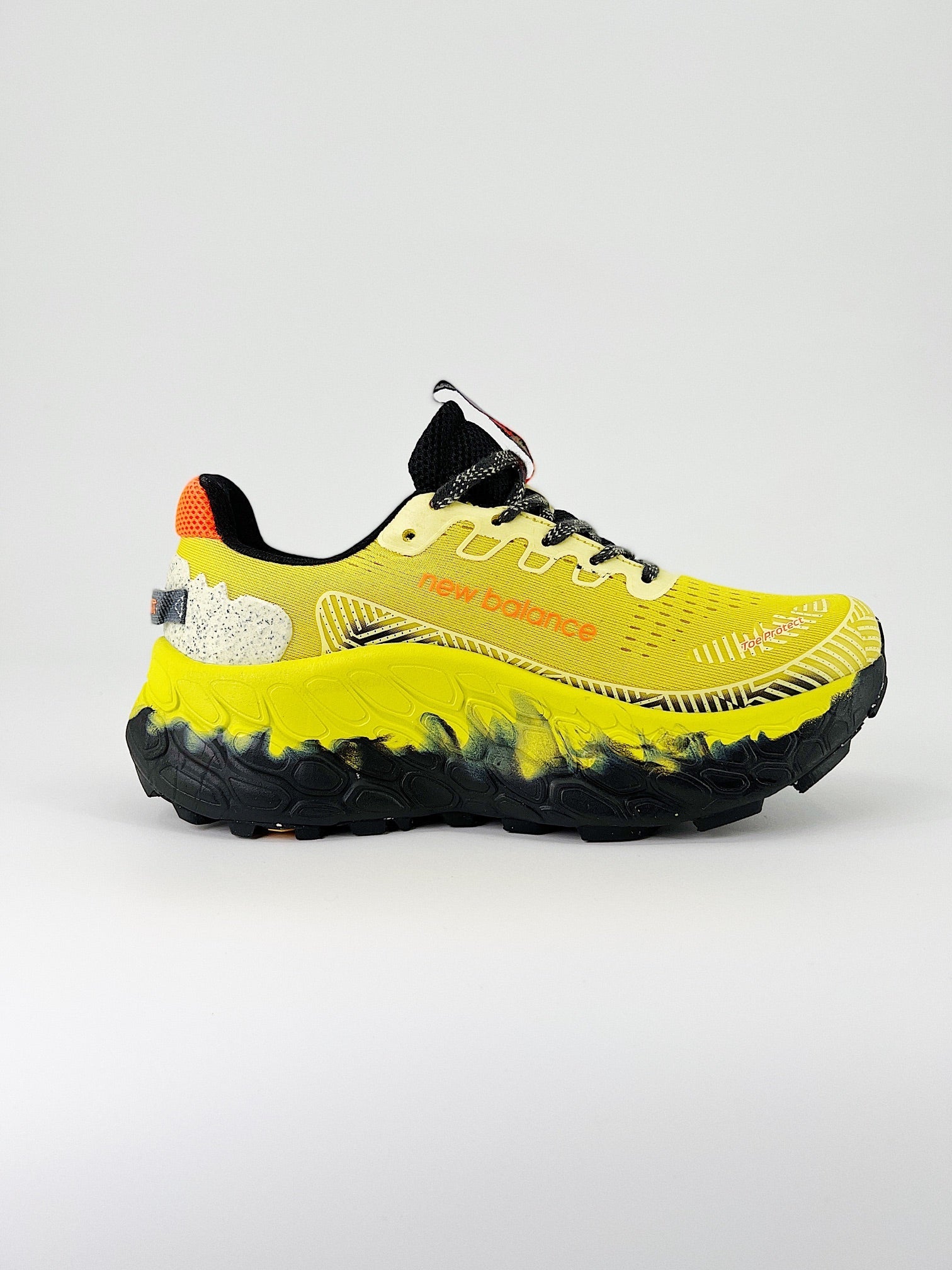 New Balance Trail More V3