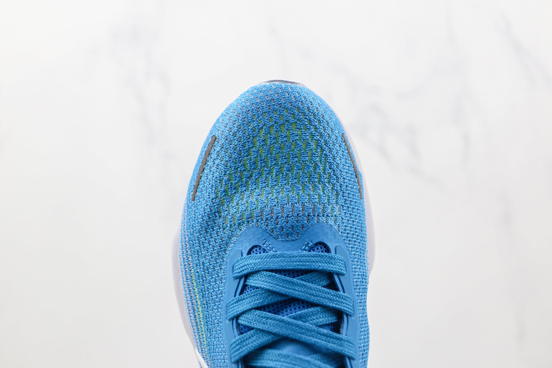 Nike Air ZoomX Invencible Run FK