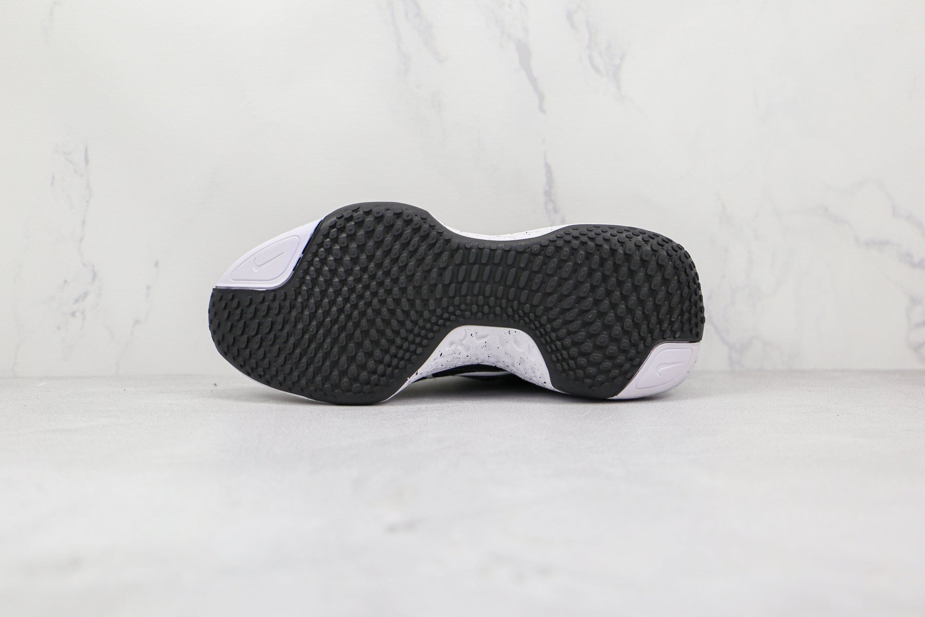 Nike Air ZoomX Invencible Run FK
