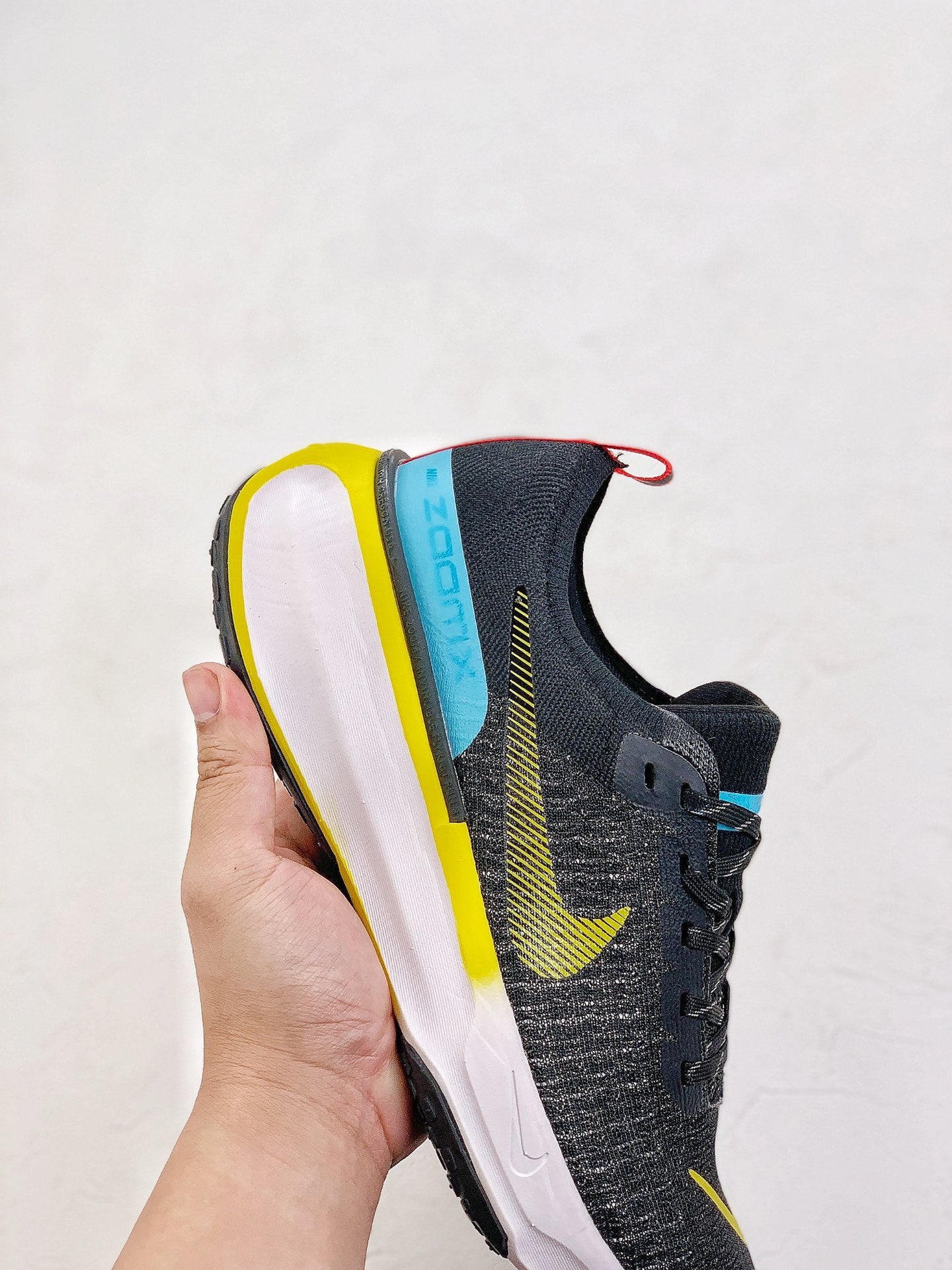 Nike Air Zoom X Invincible Run 3