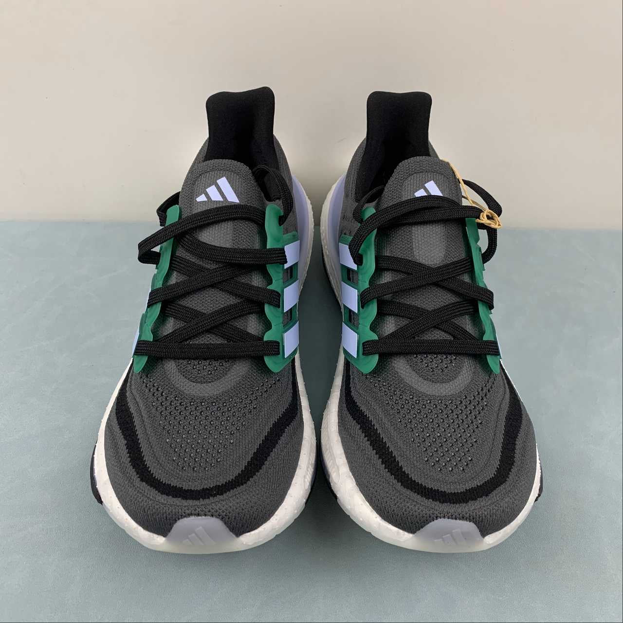 Adidas Ultraboost Light 23