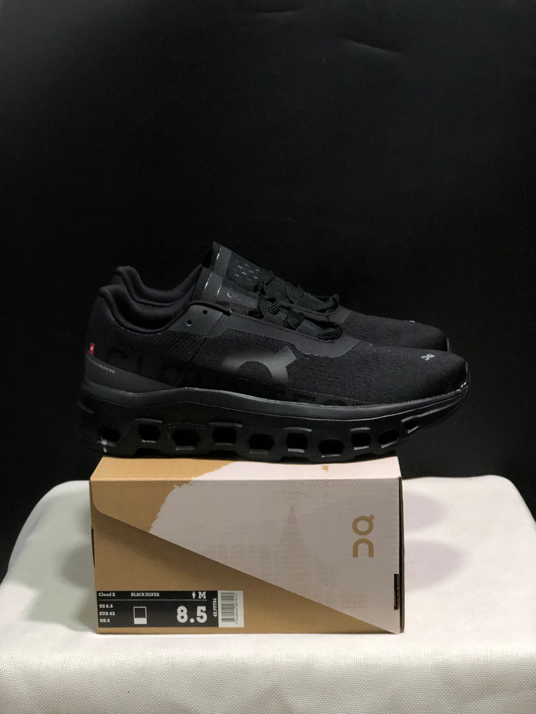 On Running Cloudmosnter
