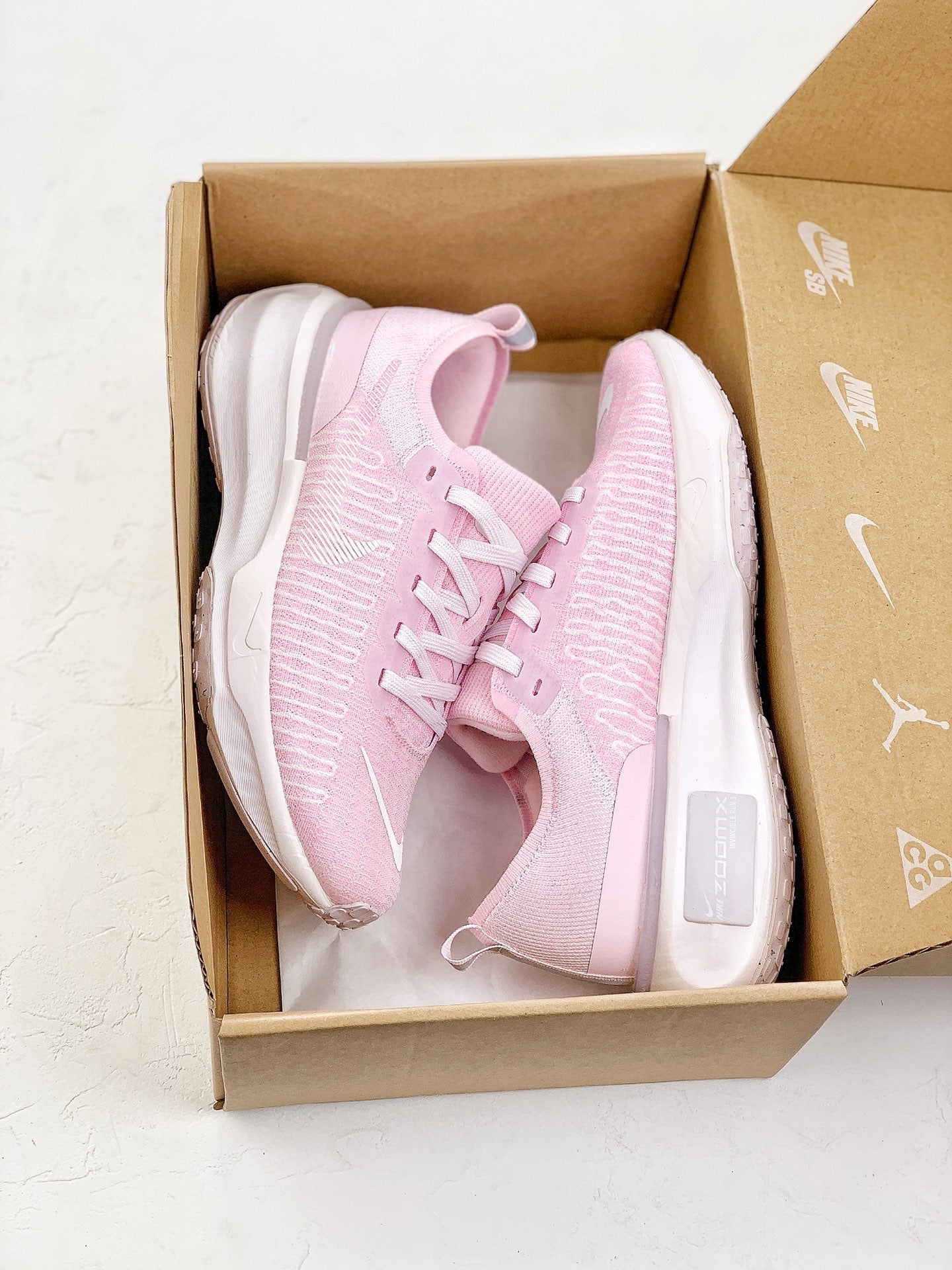 Nike Air Zoom X Invincible Run 3