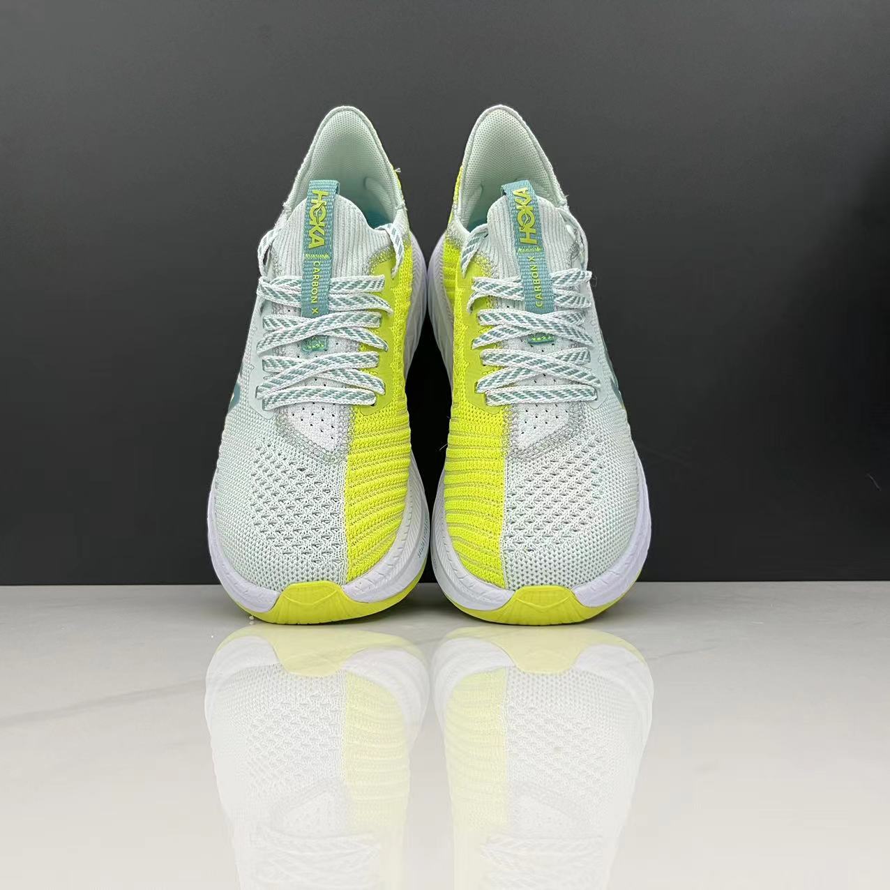 Hoka Carbon X3