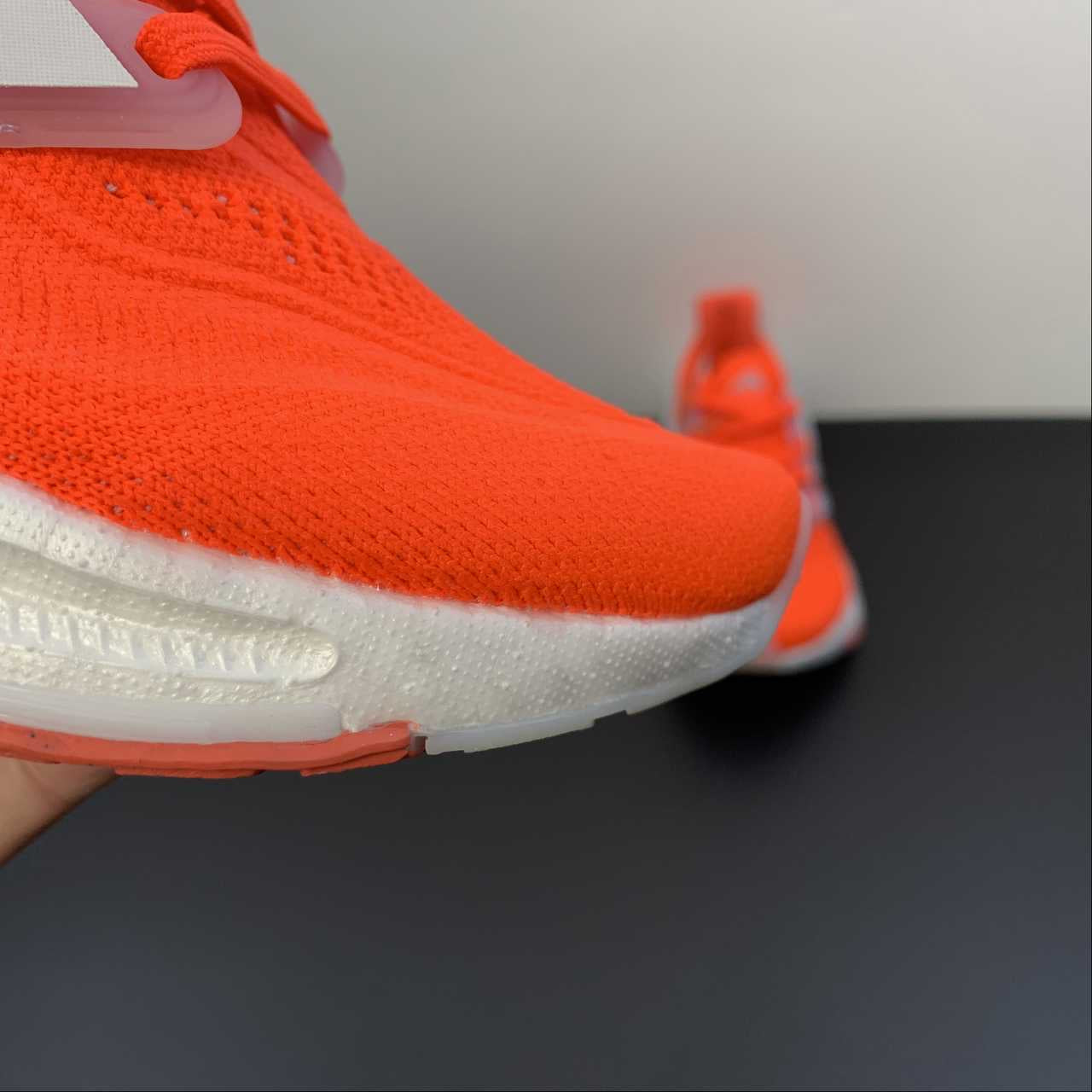 Adidas Ultraboost Light 23