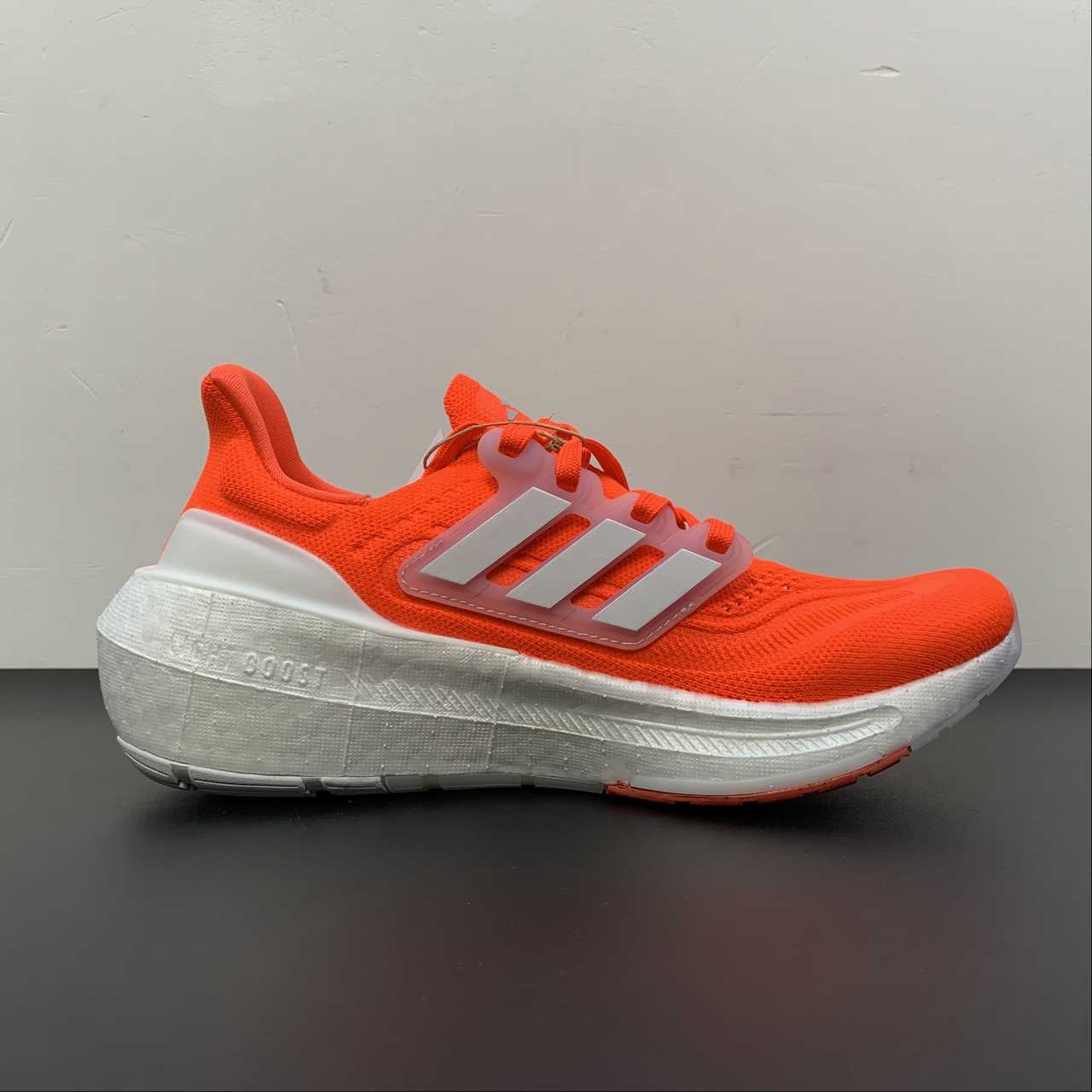 Adidas Ultraboost Light 23