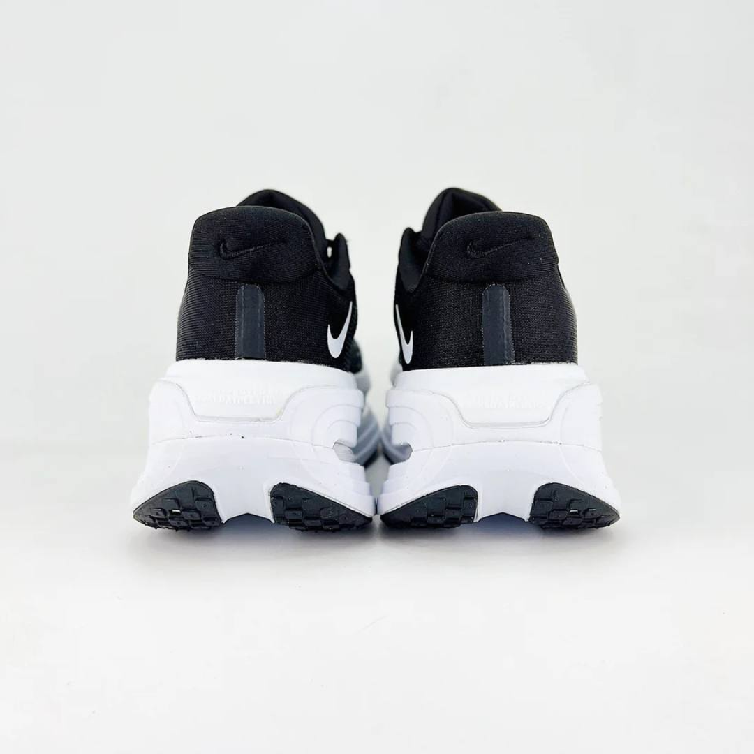 Nike Vomero Premium - Preto/Branco