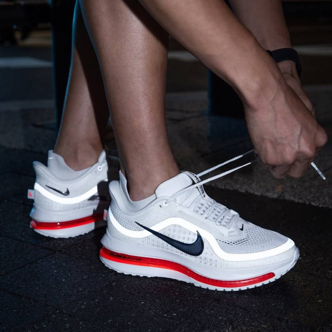 Nike Pegasus Premium - Branco/Vermelho