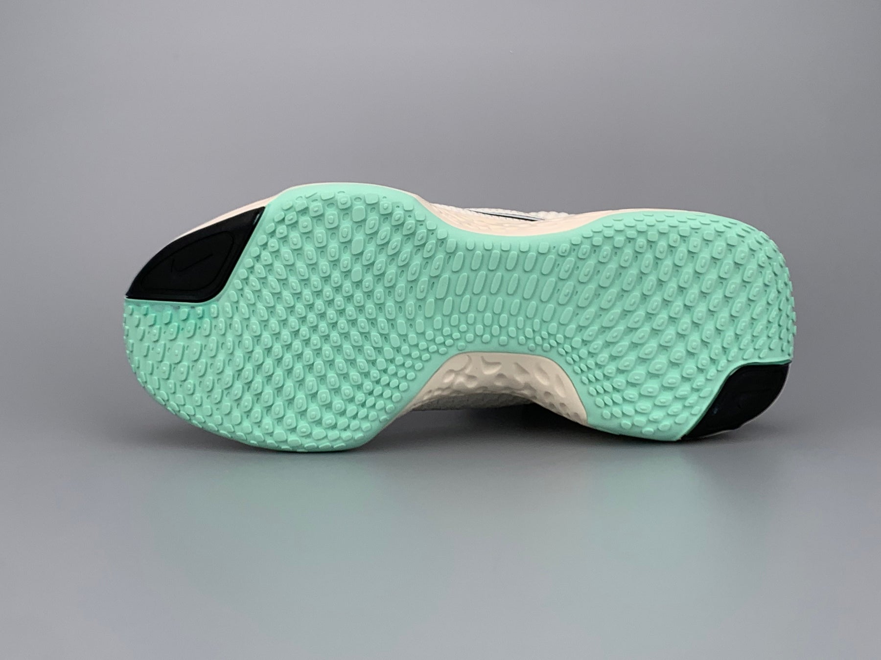 Nike Air ZoomX Invencible Run FK