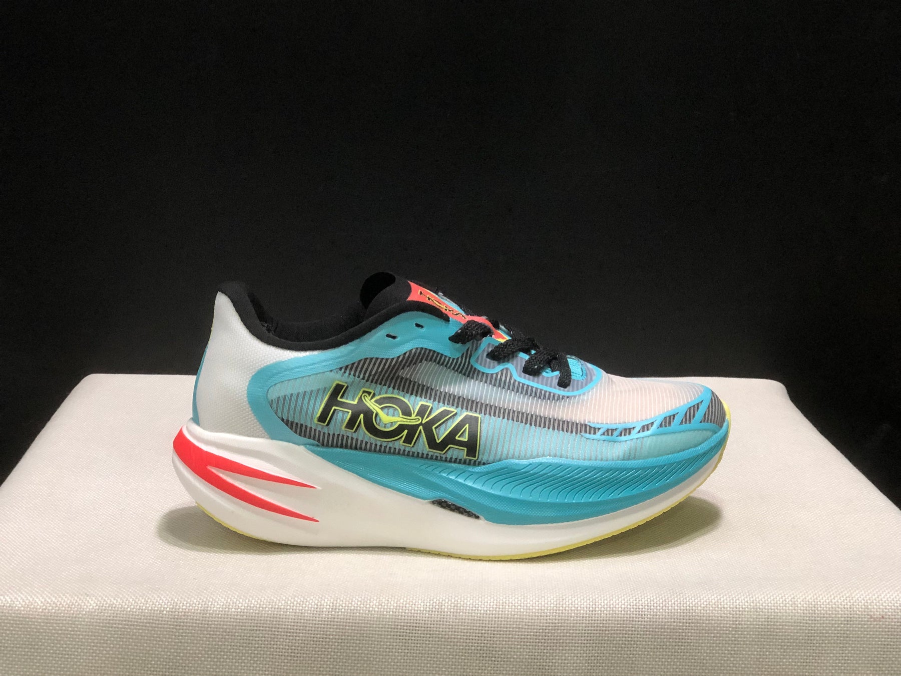 Hoka Cielo X1 2.0