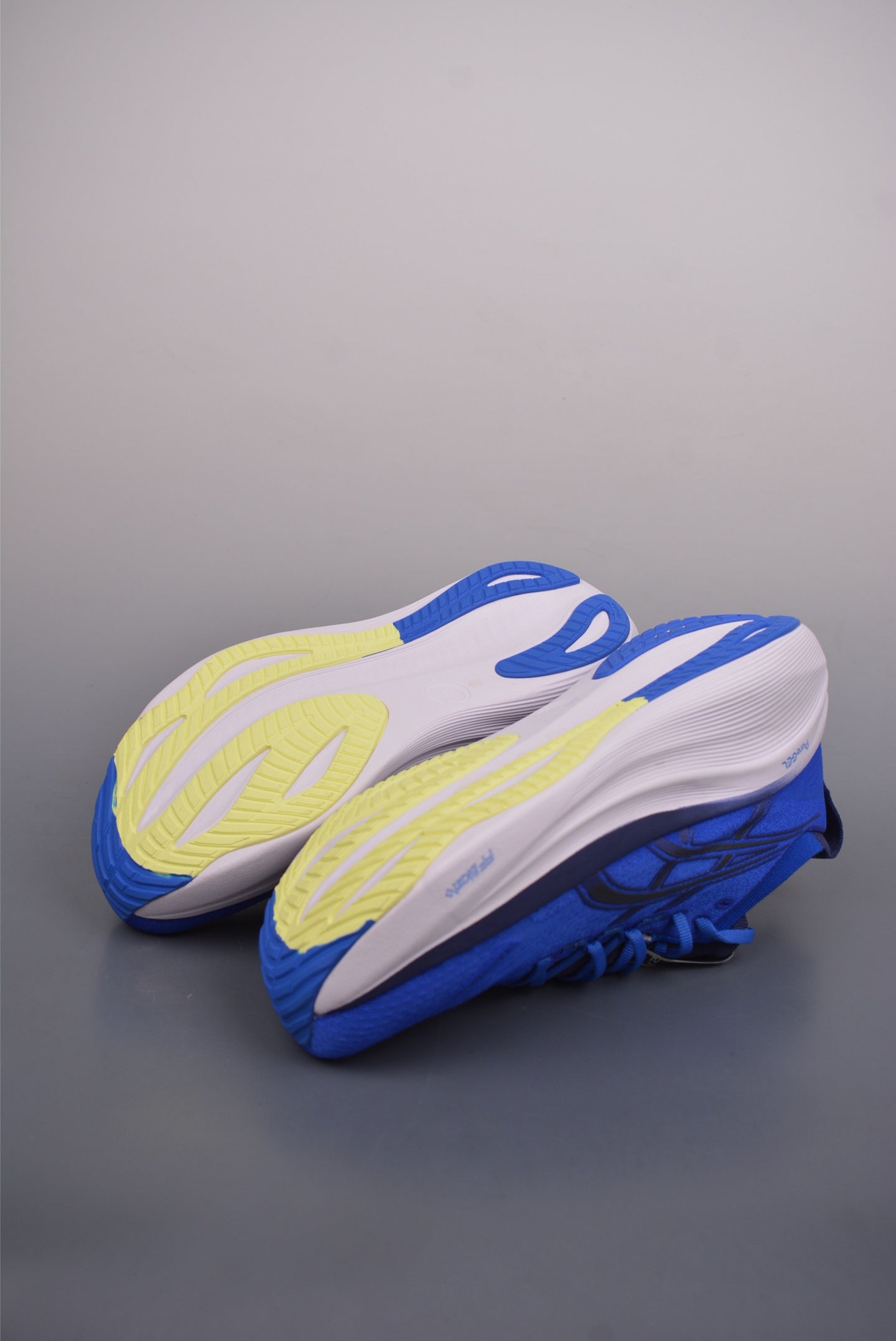 Asics Gel Nimbus 27