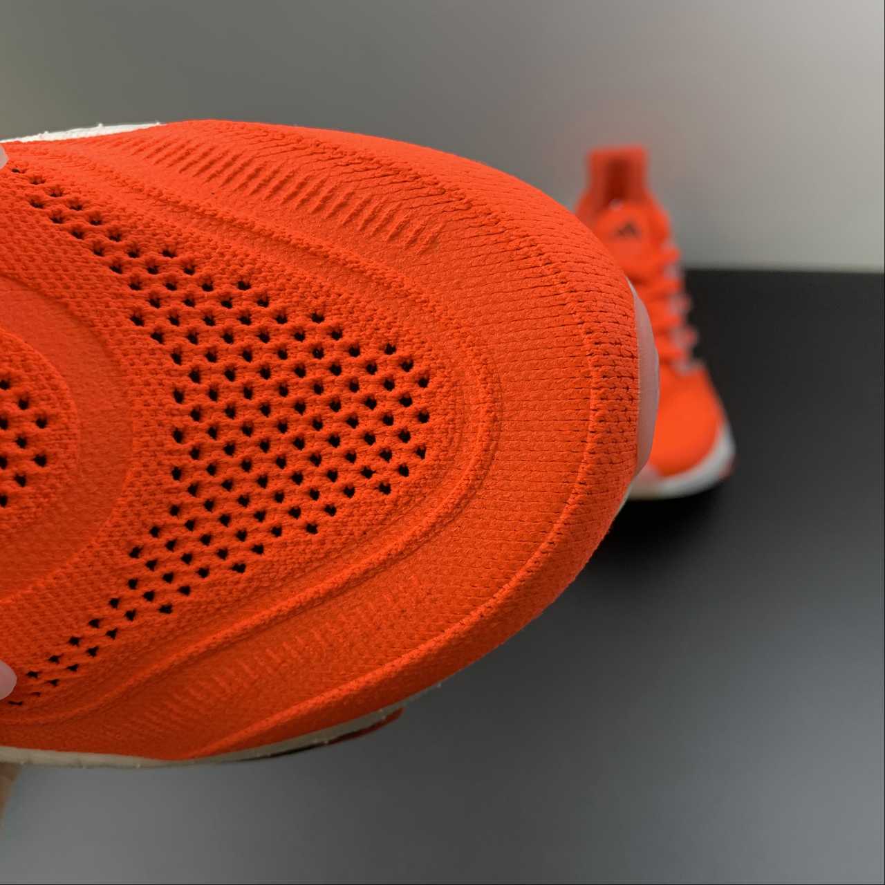 Adidas Ultraboost Light 23