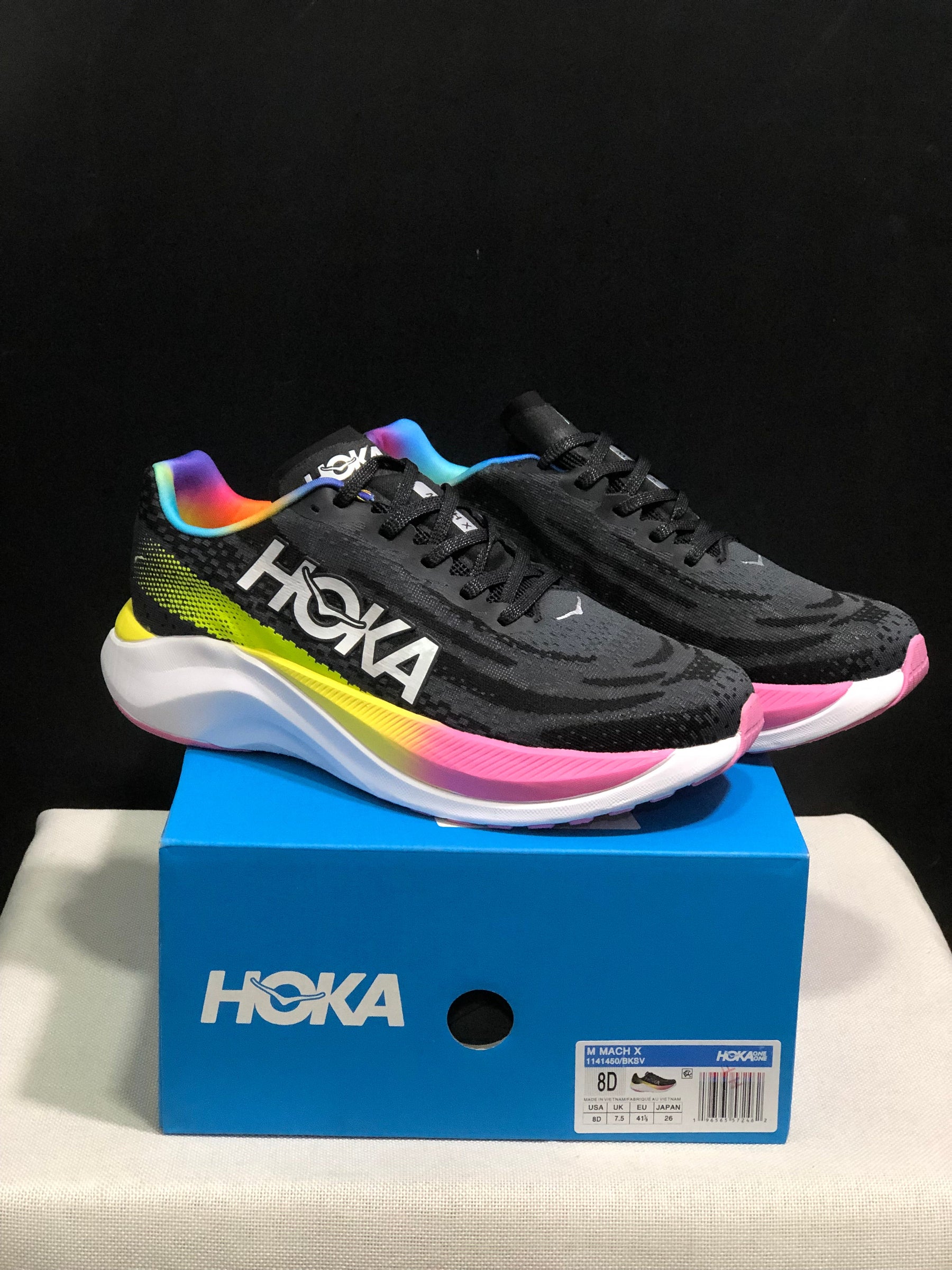 Hoka Mach X