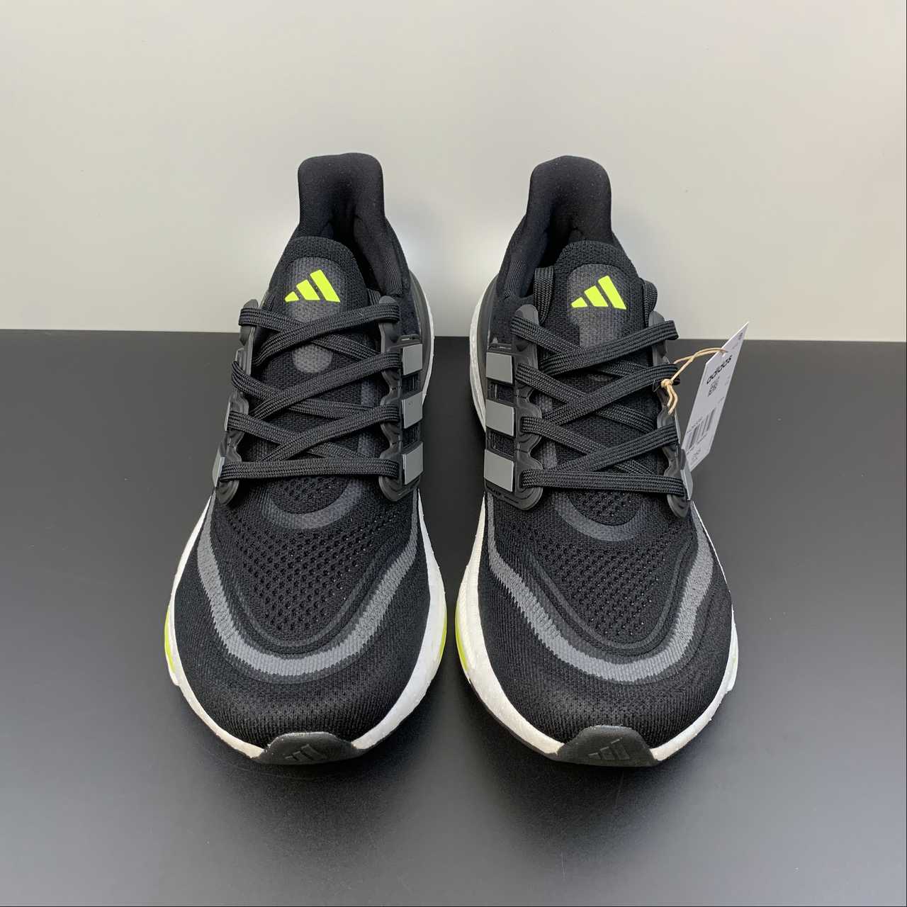 Adidas Ultraboost Light 23