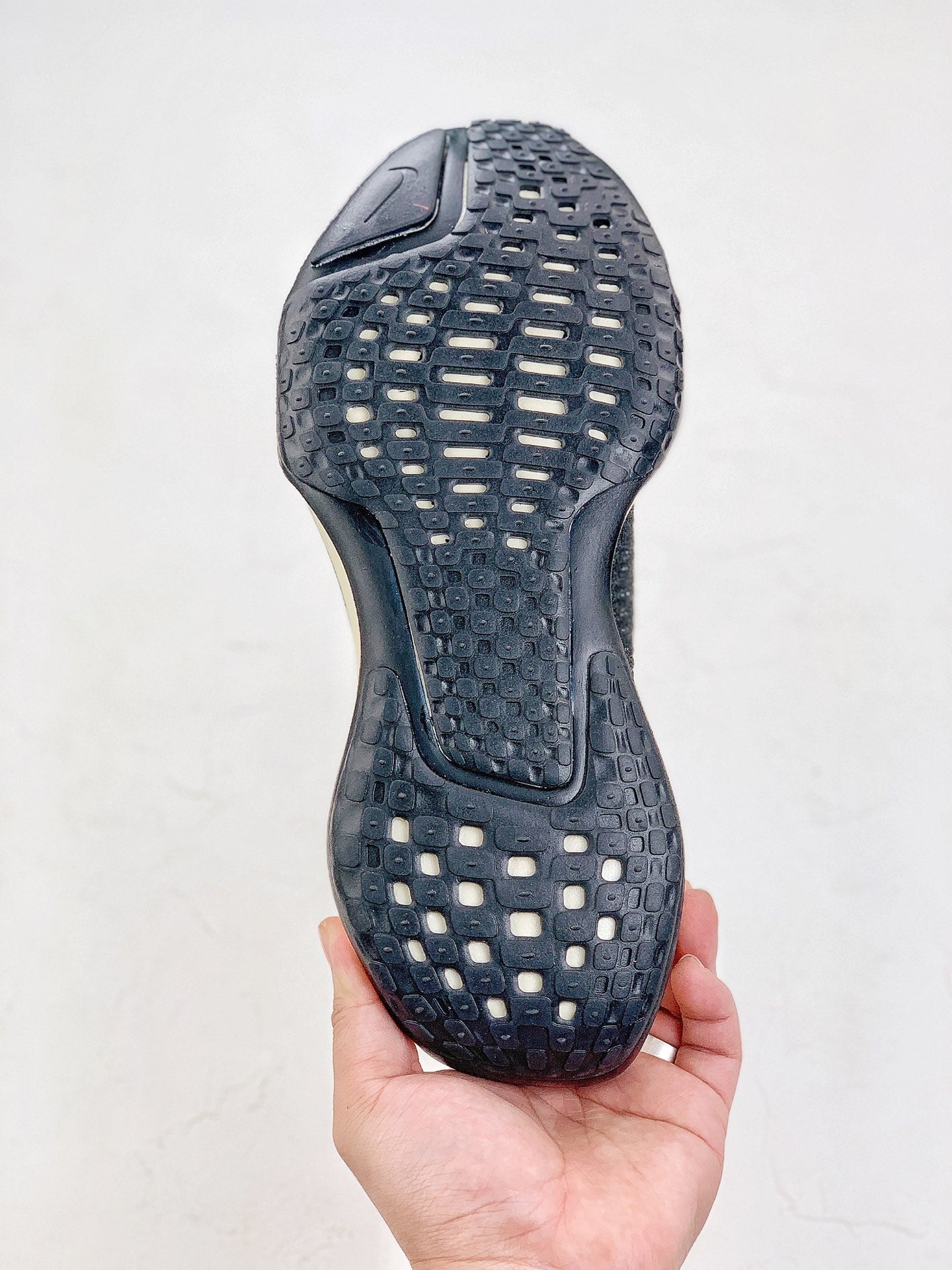 Nike Air Zoom X Invincible Run 3