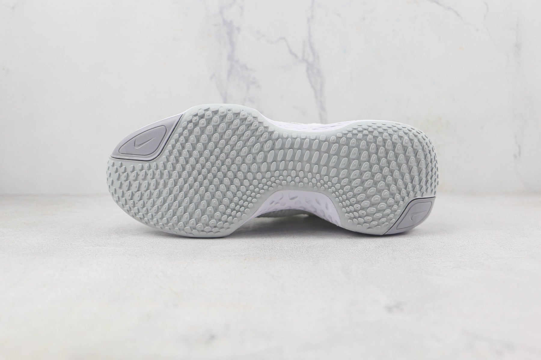 Nike Air ZoomX Invencible Run FK